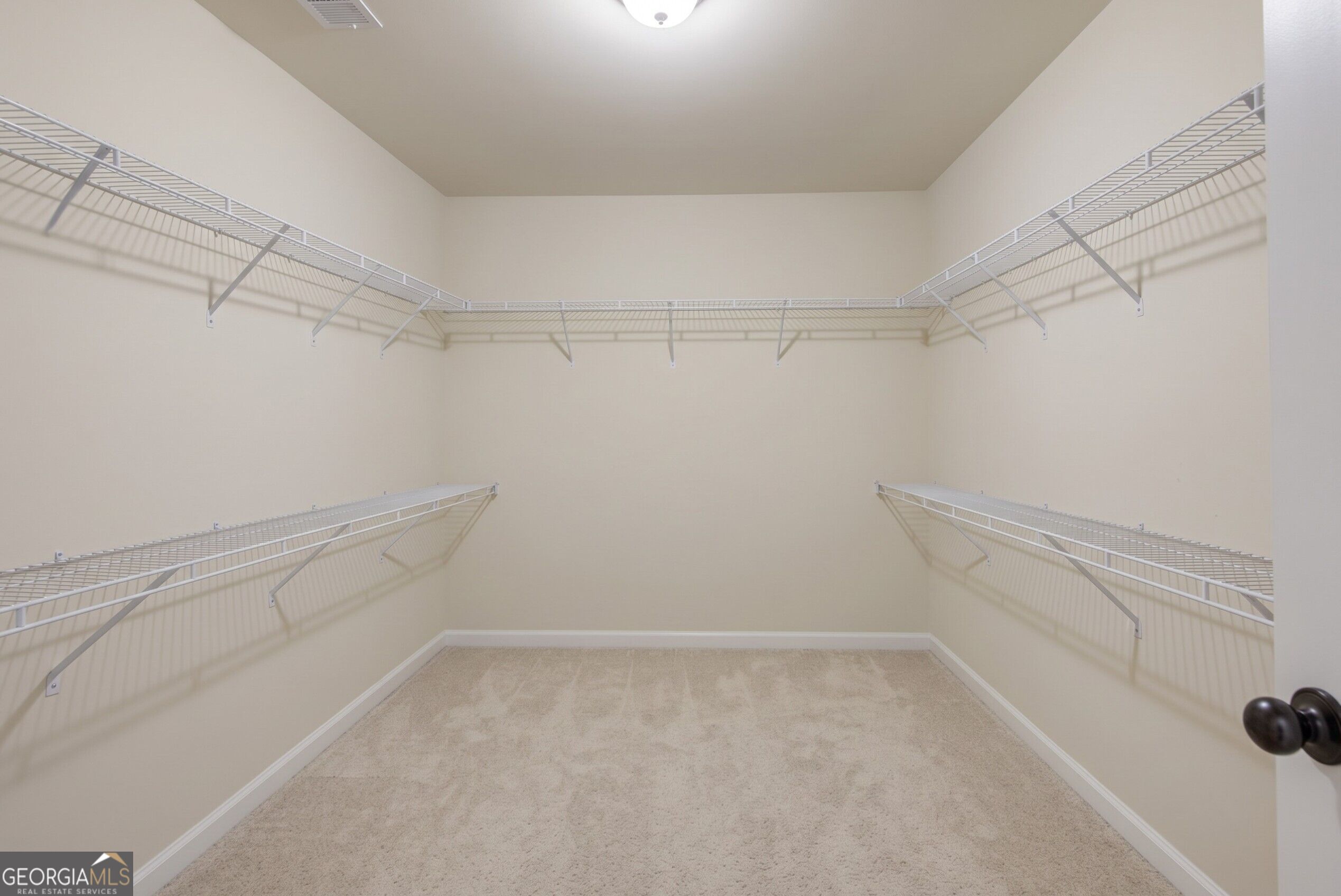 136 Delwood Drive Property Photo 29