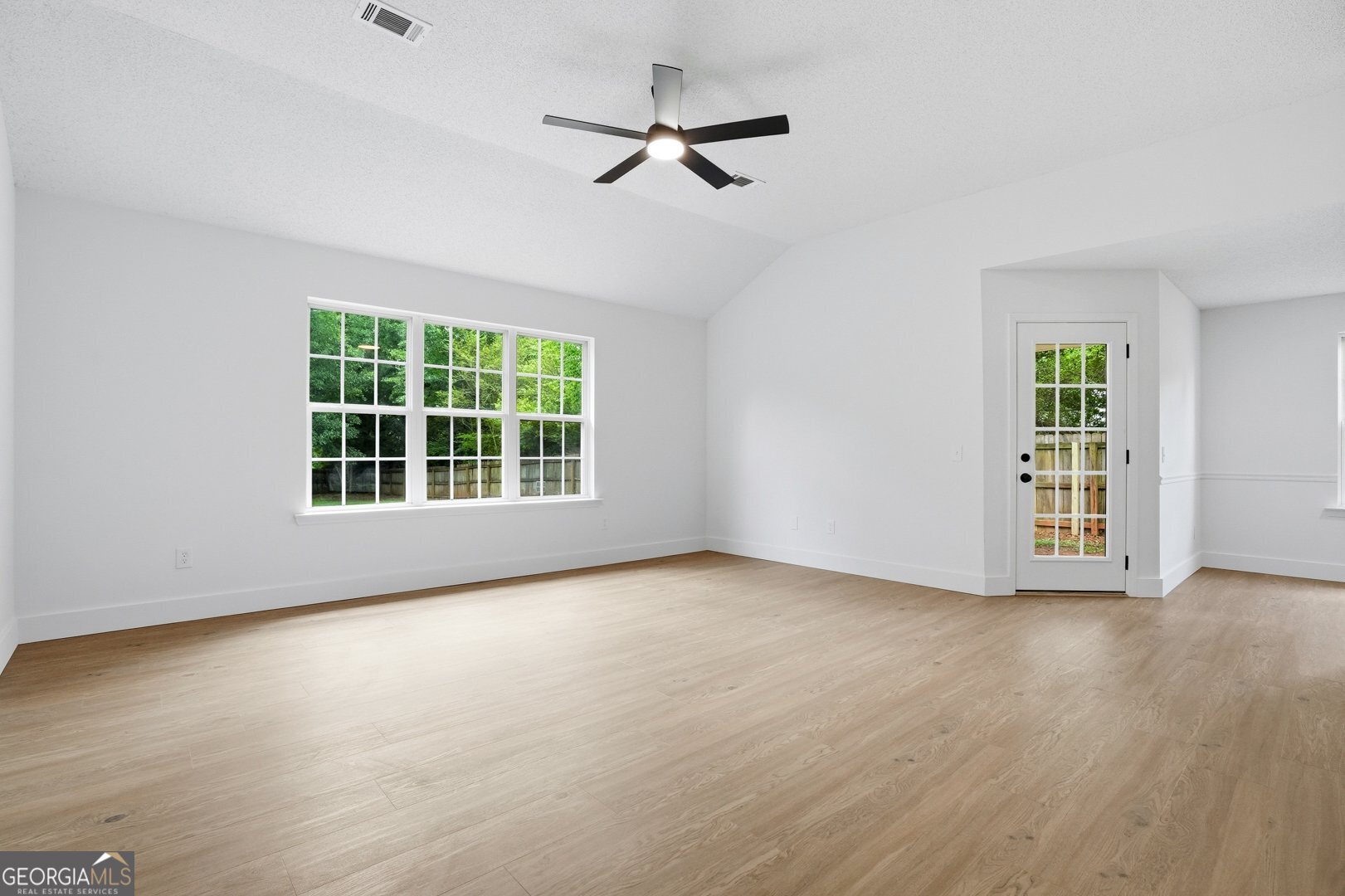 653 Blair Court Property Photo 19