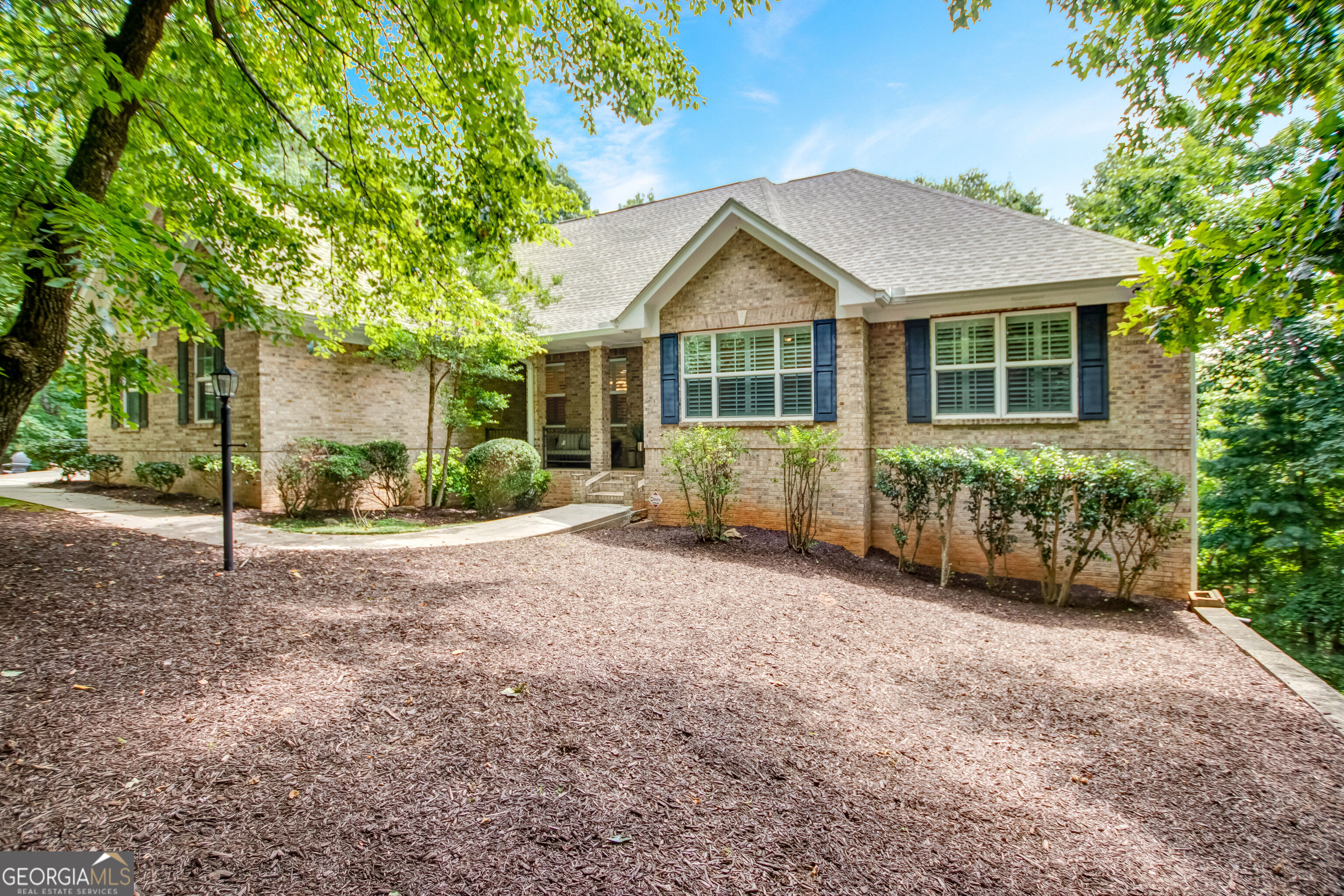 194 Autumn Sweet Drive Property Photo 1