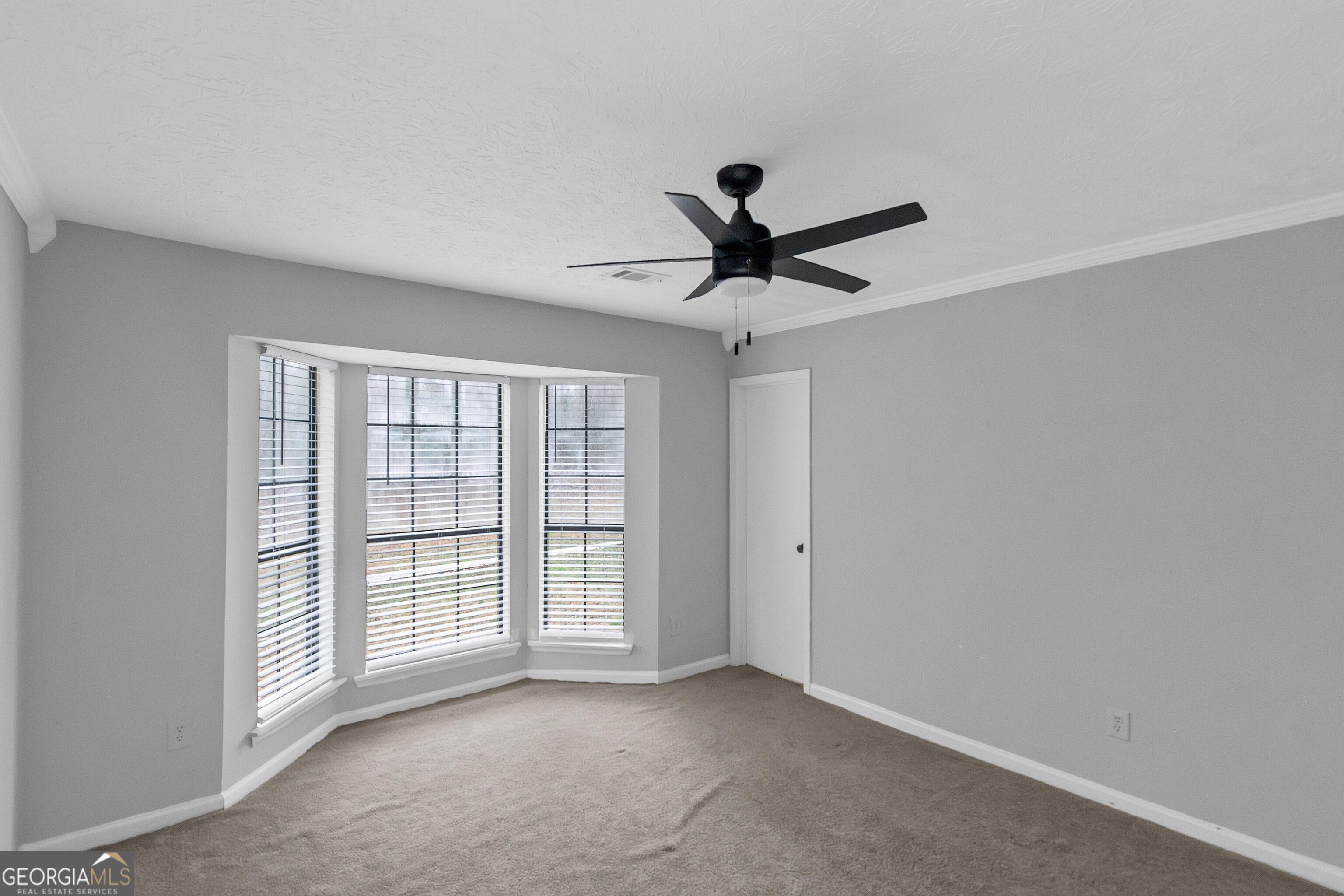 321 Summerwood Lane Property Photo 15