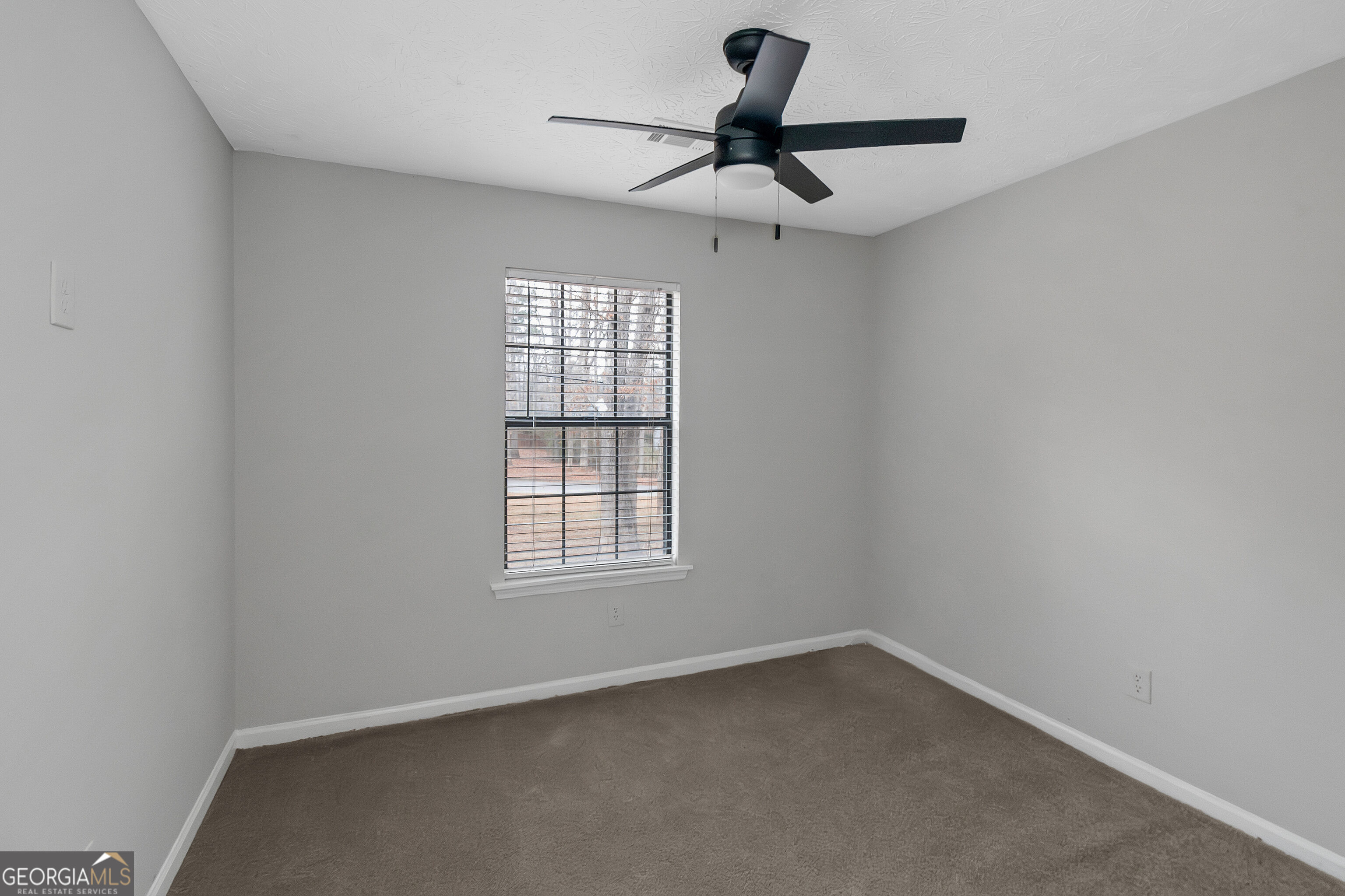 321 Summerwood Lane Property Photo 23