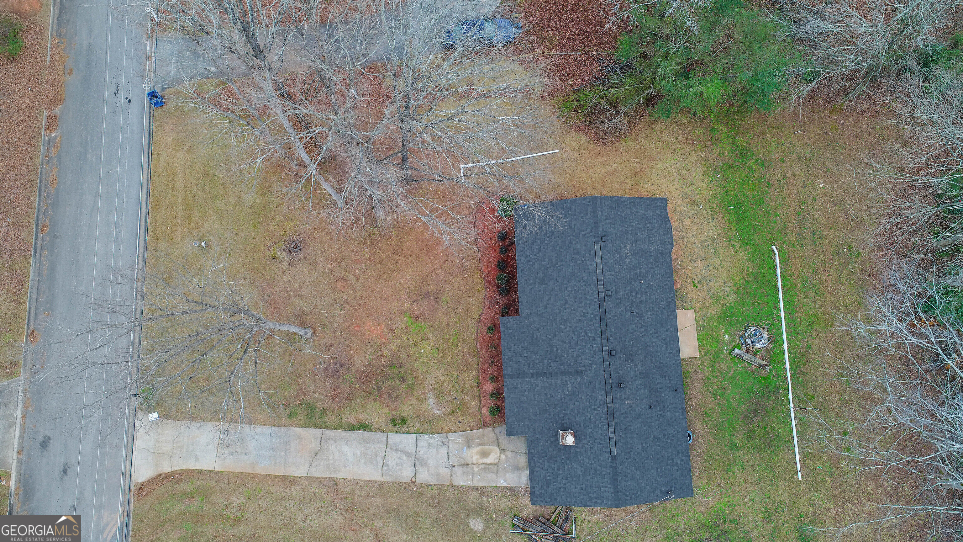 321 Summerwood Lane Property Photo 26