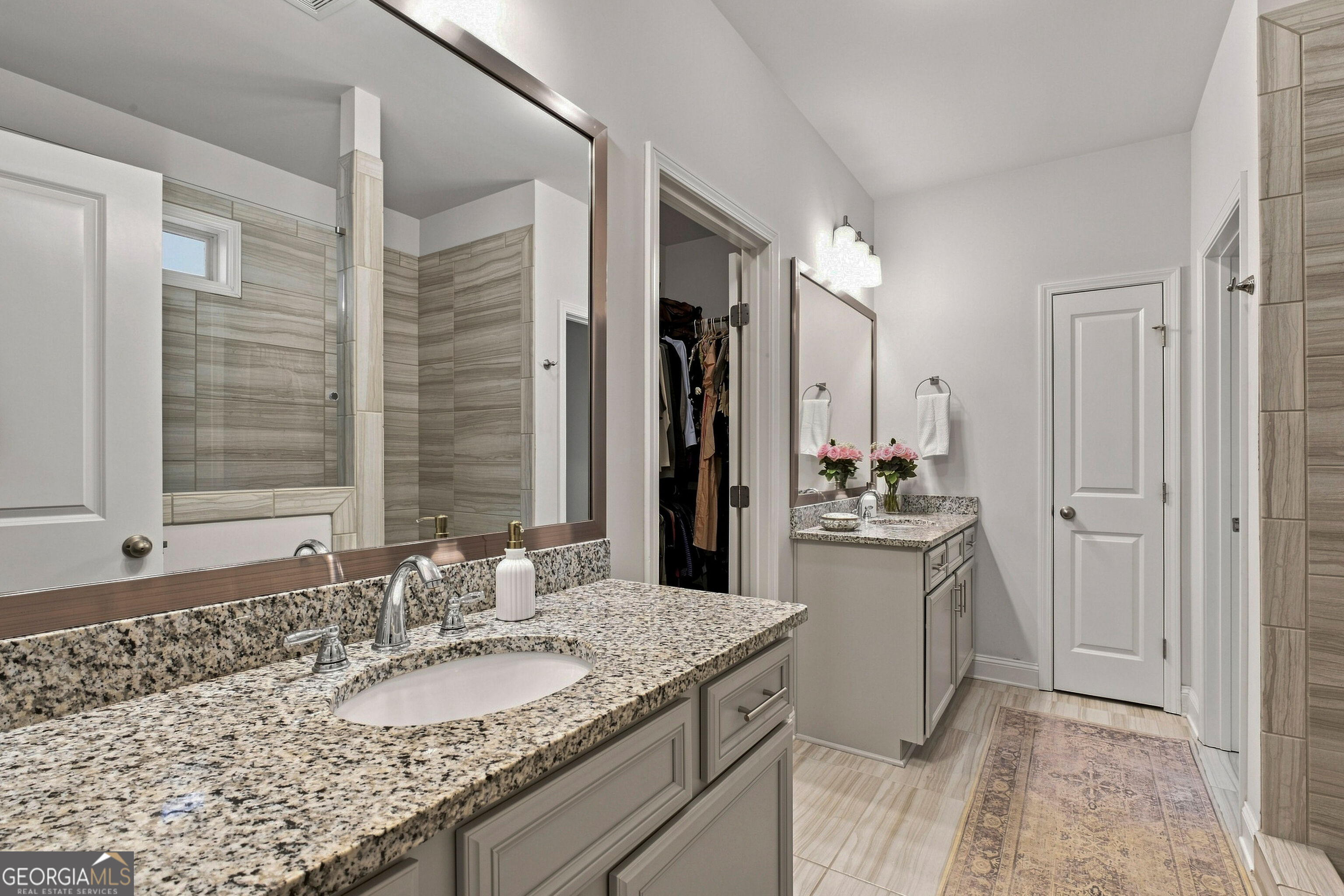 302 Flowing Trail Property Photo 18