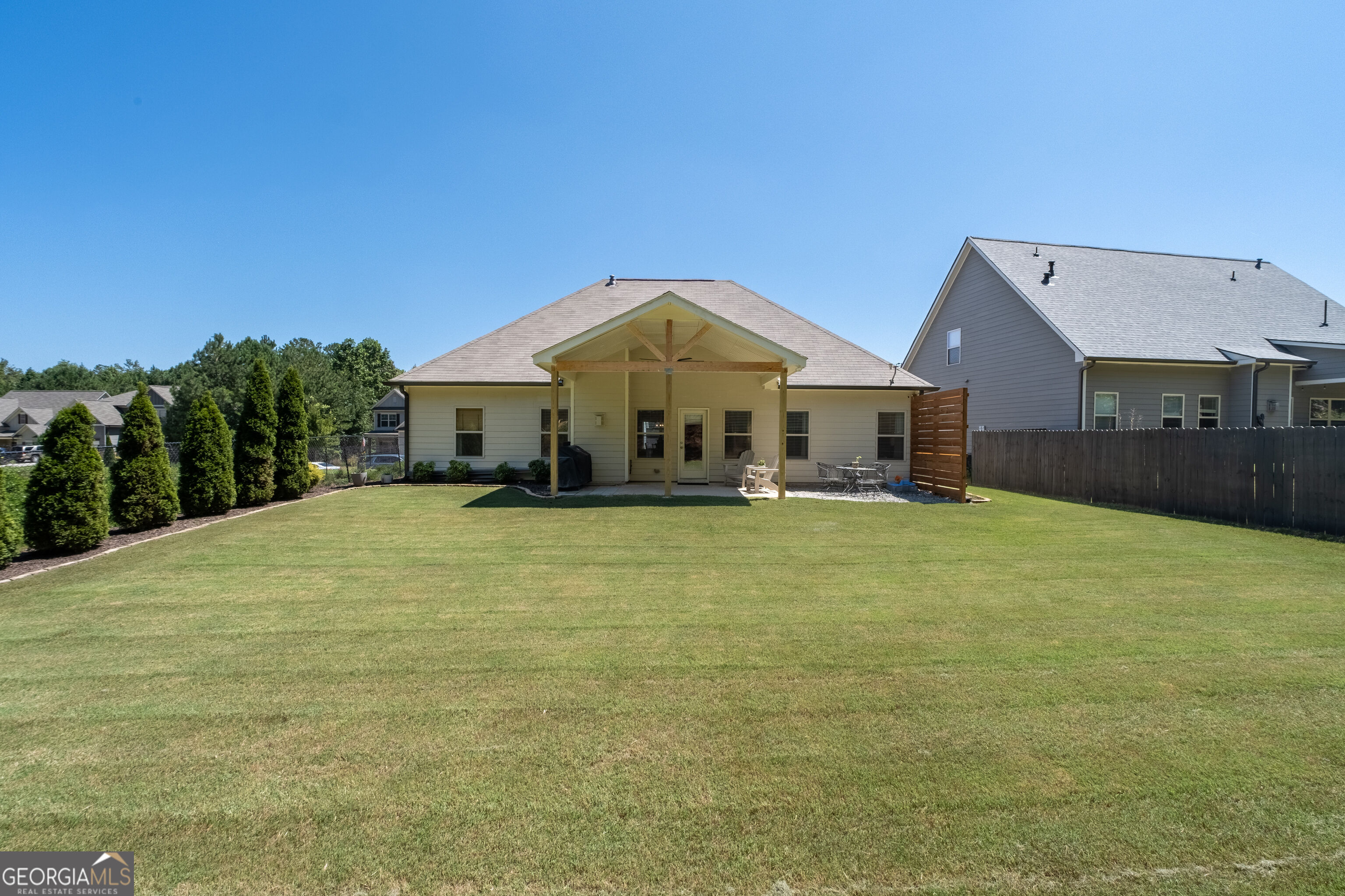 302 Flowing Trail Property Photo 30