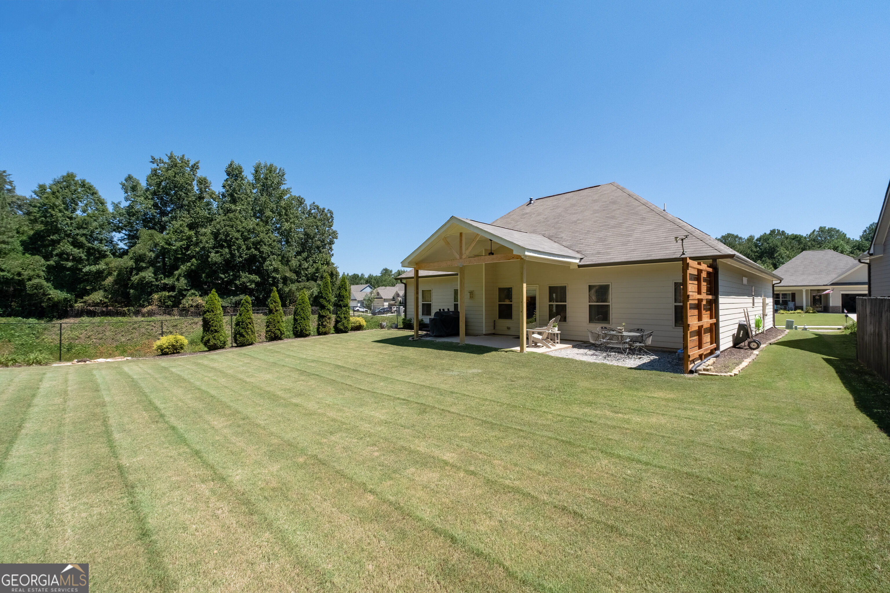 302 Flowing Trail Property Photo 31