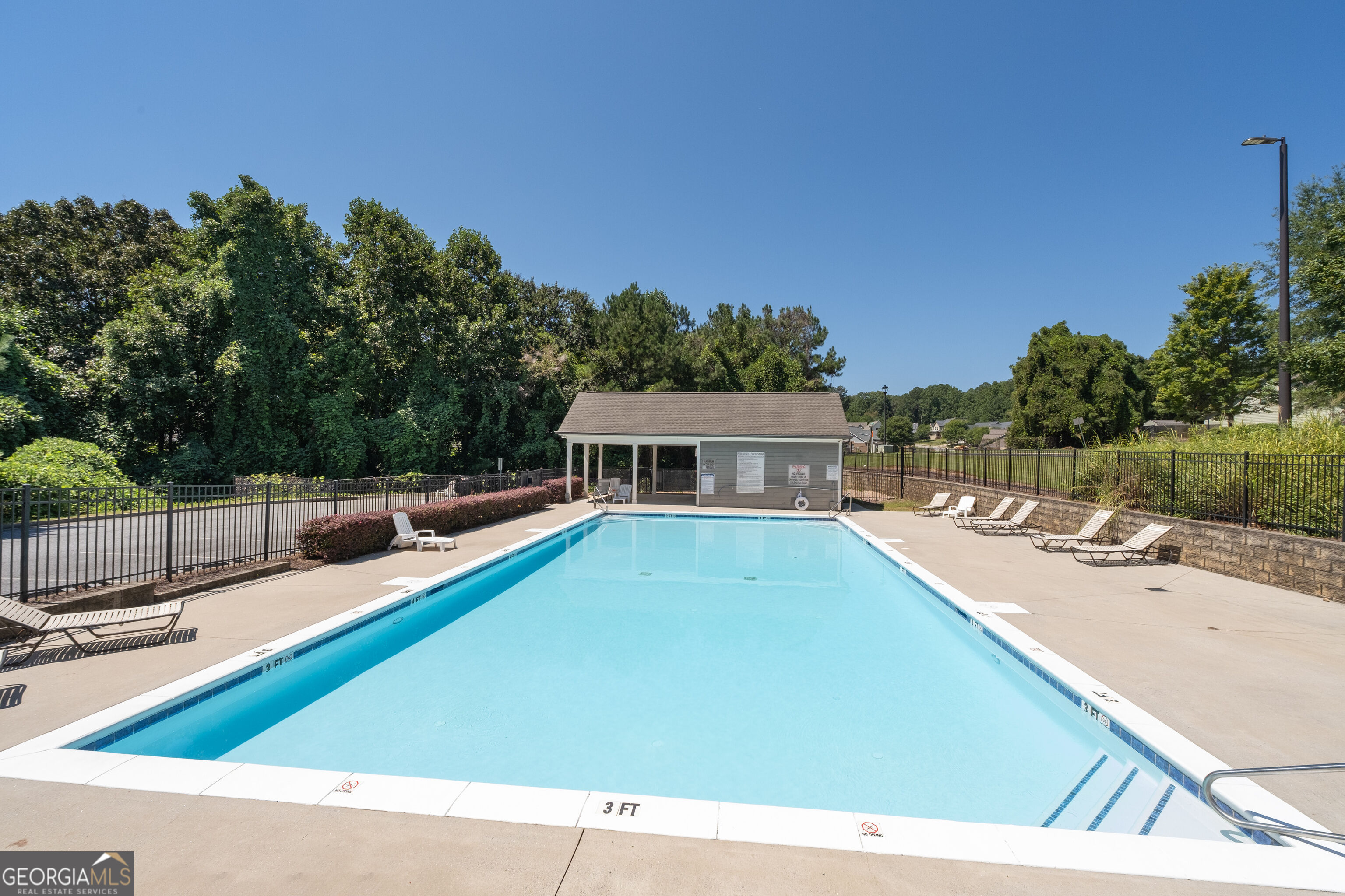 302 Flowing Trail Property Photo 34