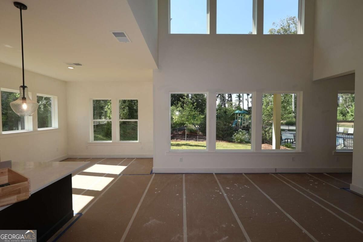 4585 Beechnut Circle Property Photo 6