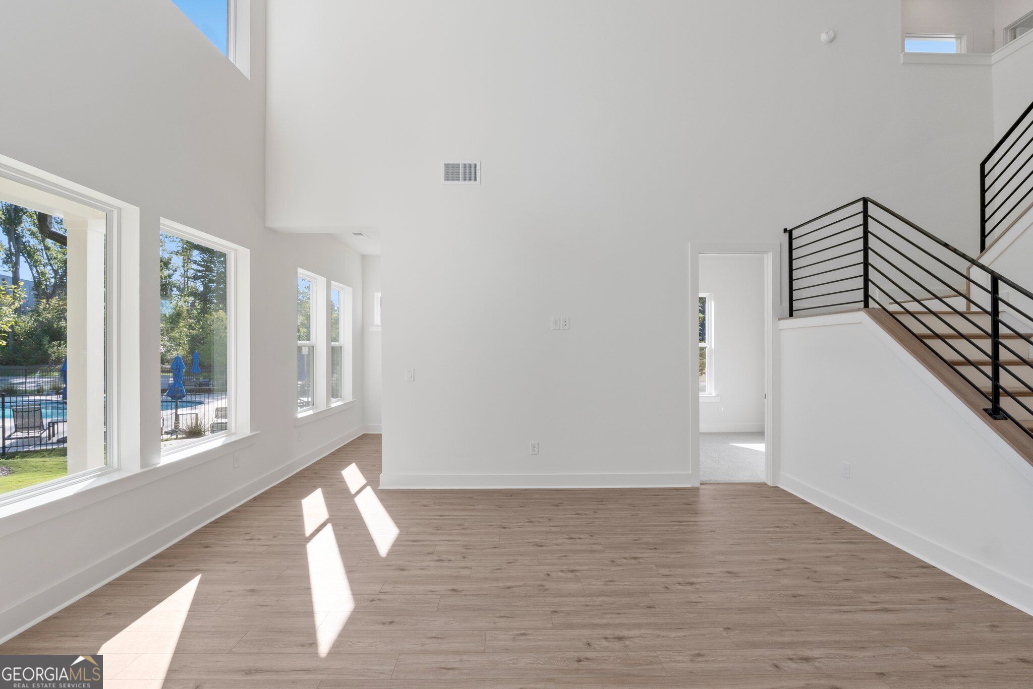 4585 Beechnut Circle Property Photo 9