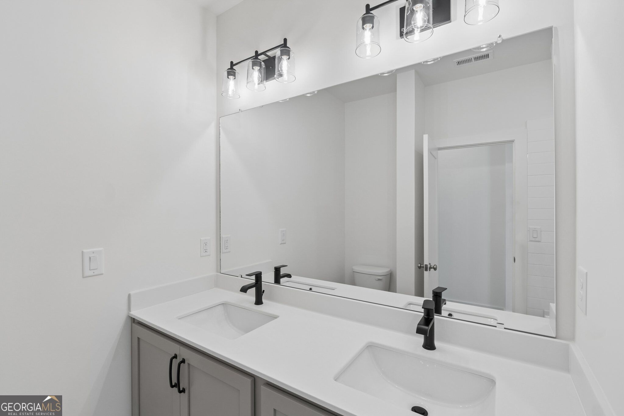 4585 Beechnut Circle Property Photo 24