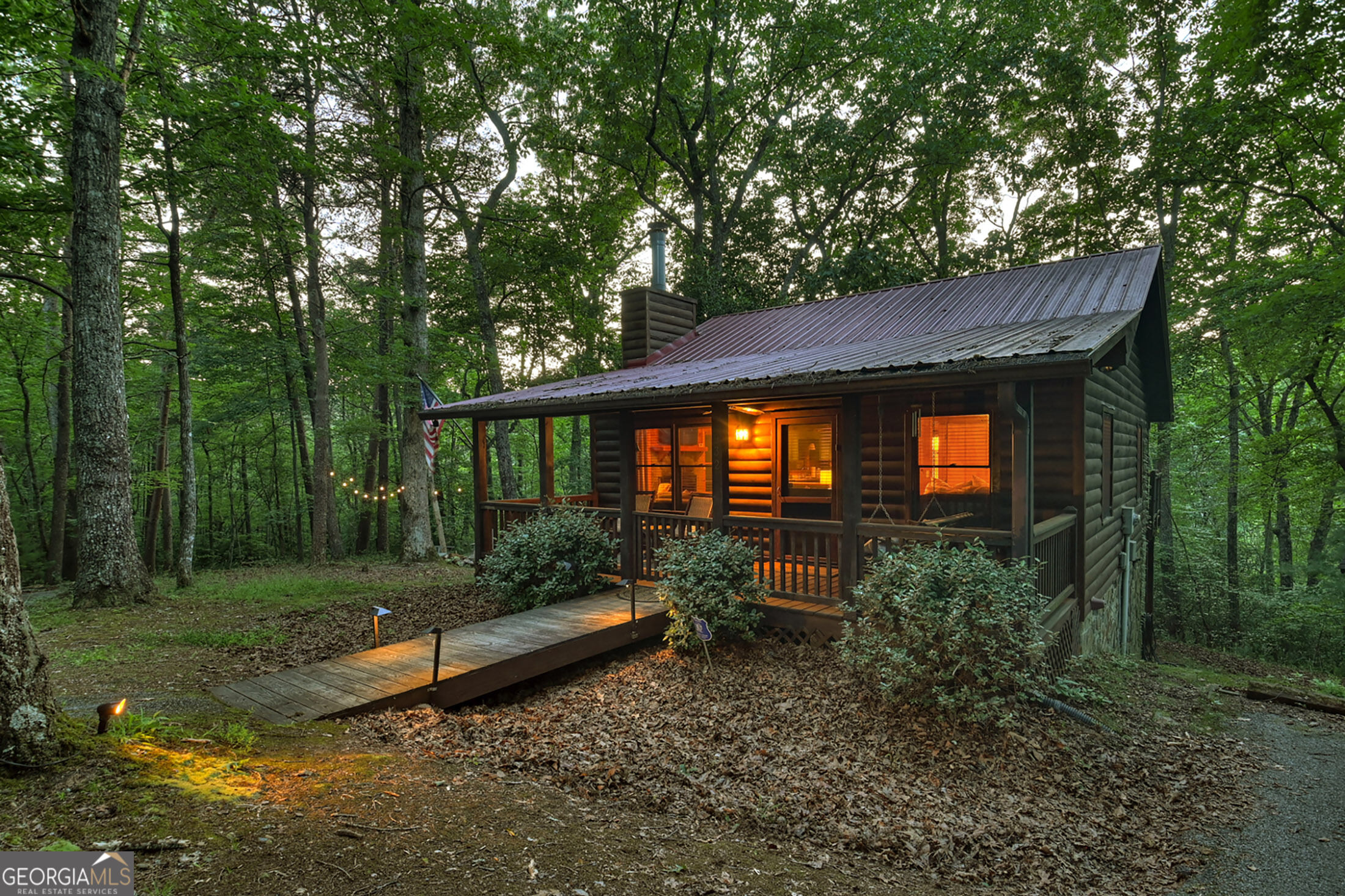 932 Granny Branch Property Photo 1