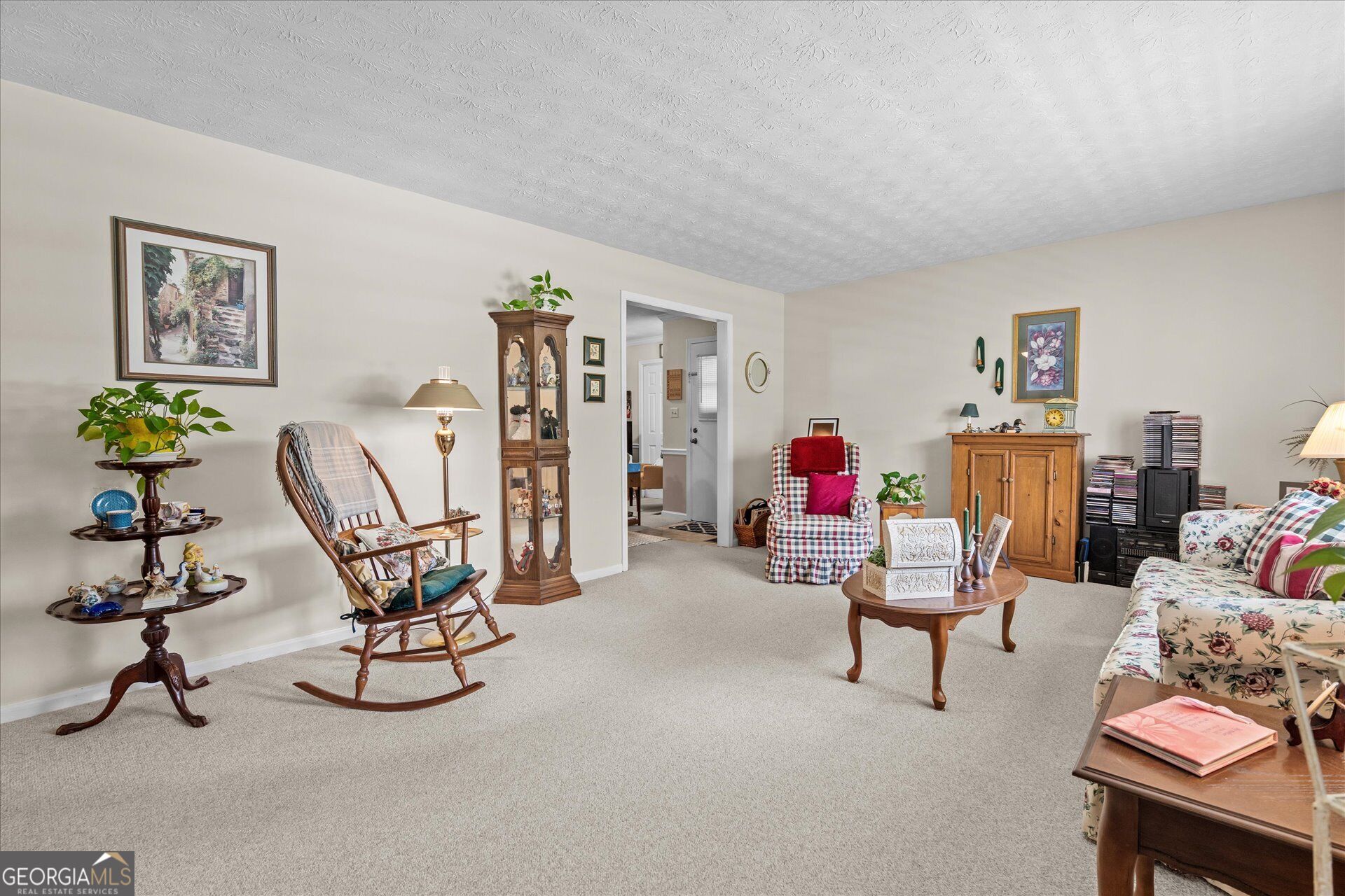 1417 Pineview Circle Property Photo 8