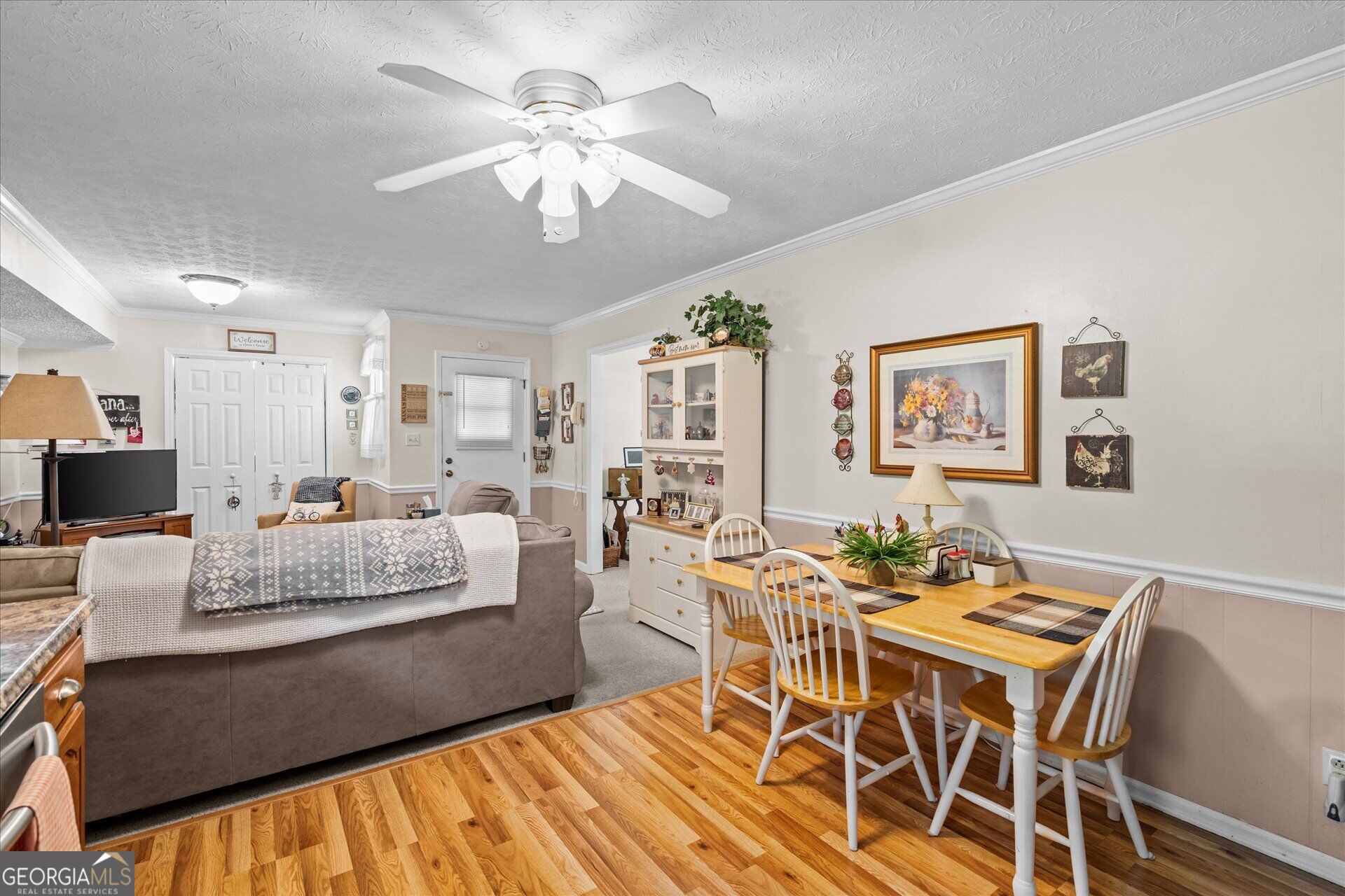 1417 Pineview Circle Property Photo 16