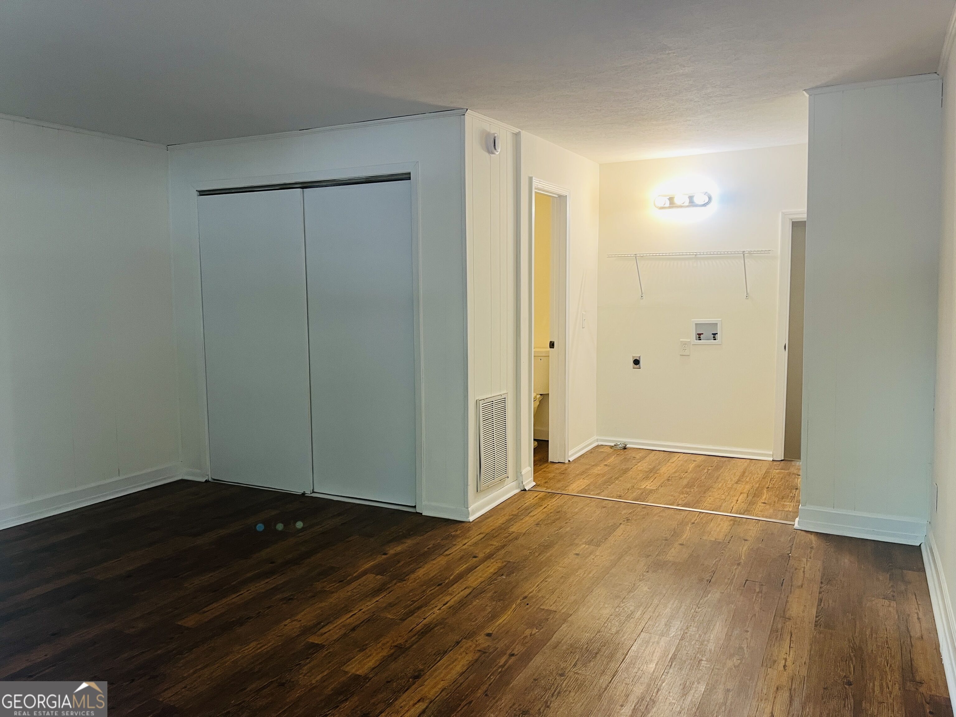 45 Westgate Drive # 5 Property Photo 11