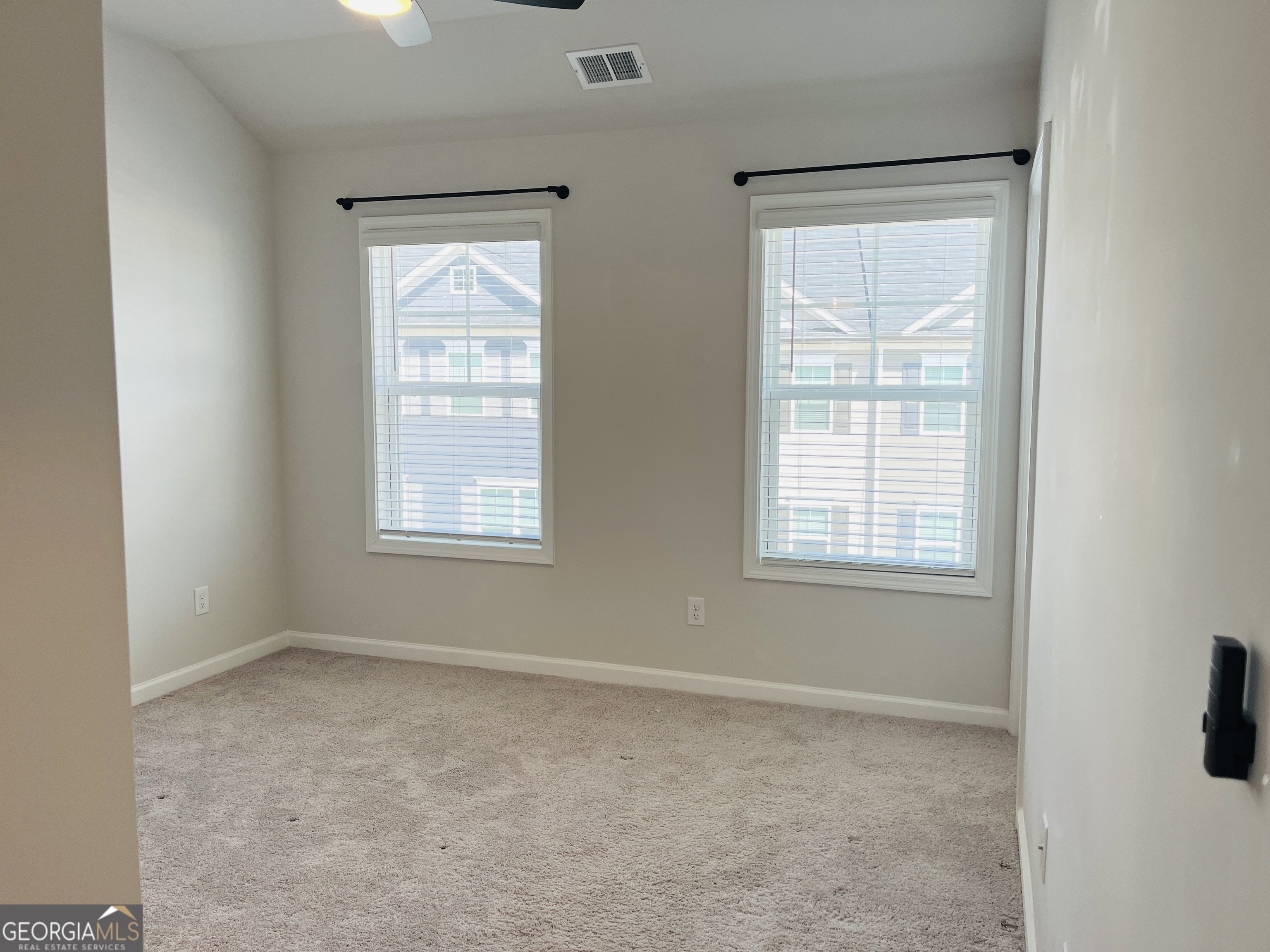 8 Iron Drive Property Photo 20