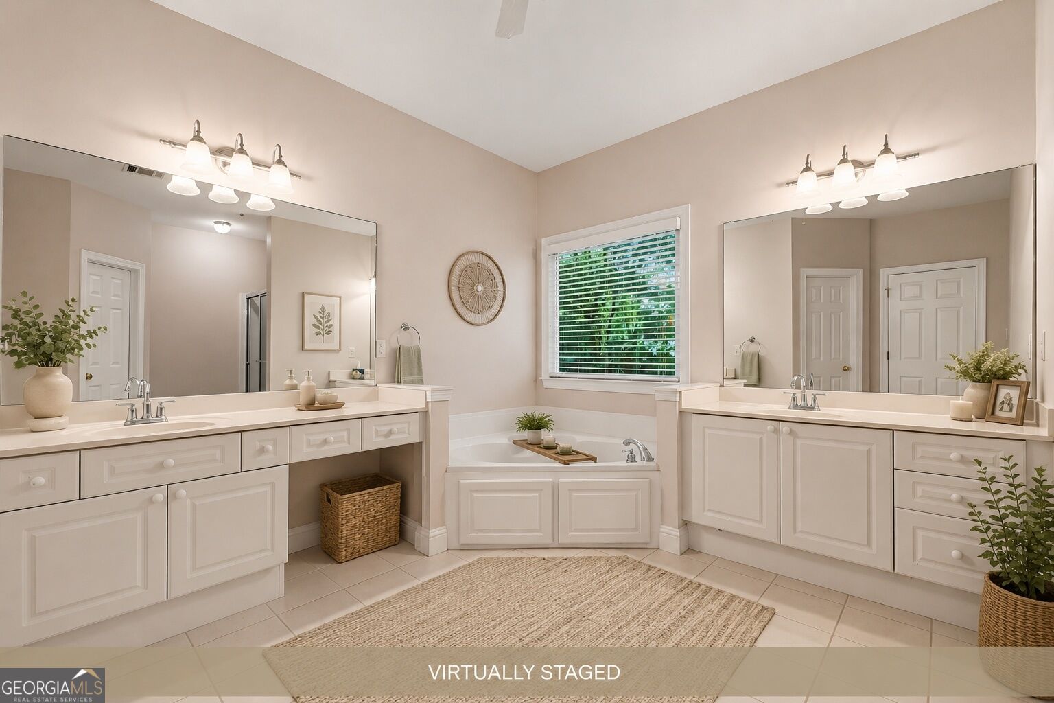 2321 Herring Woods Trail Property Photo 8