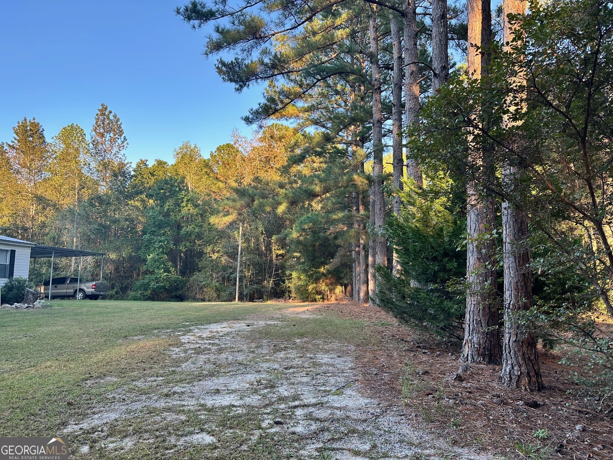 216 Skye View Drive Property Photo 3