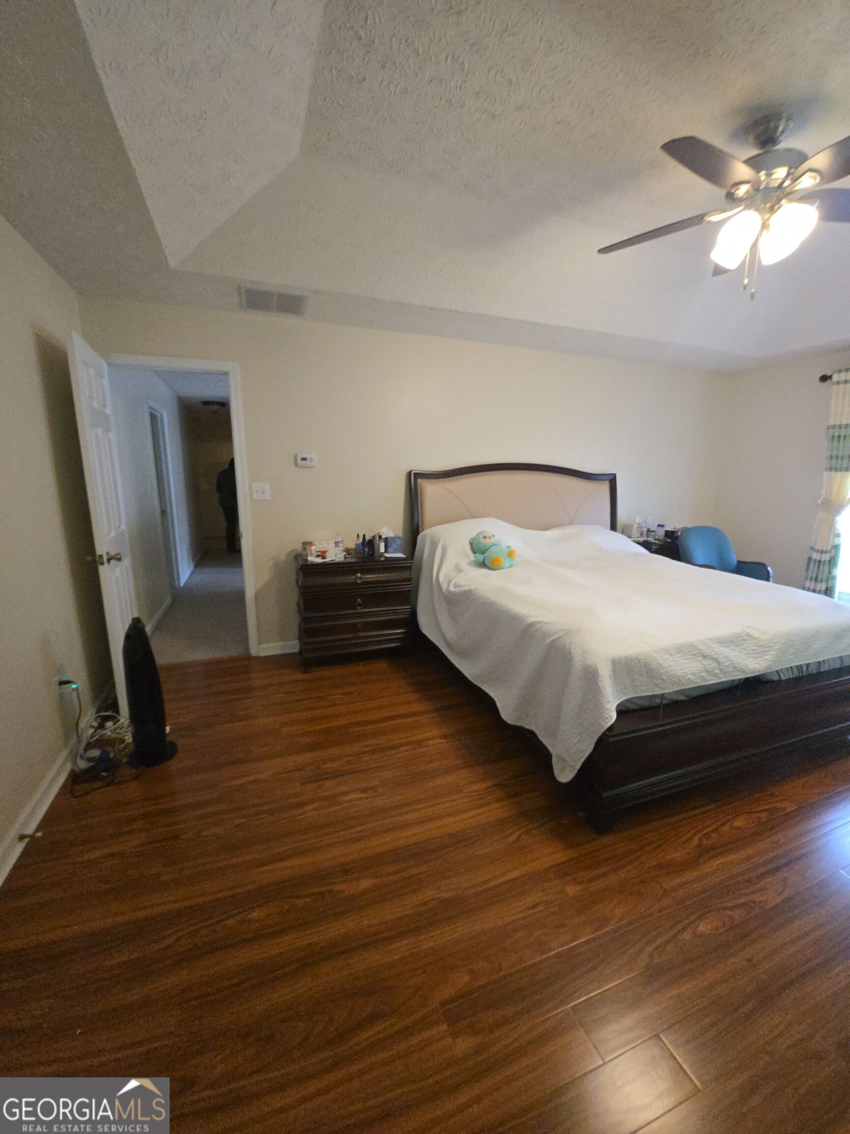 2306 Greenside Drive Property Photo 9