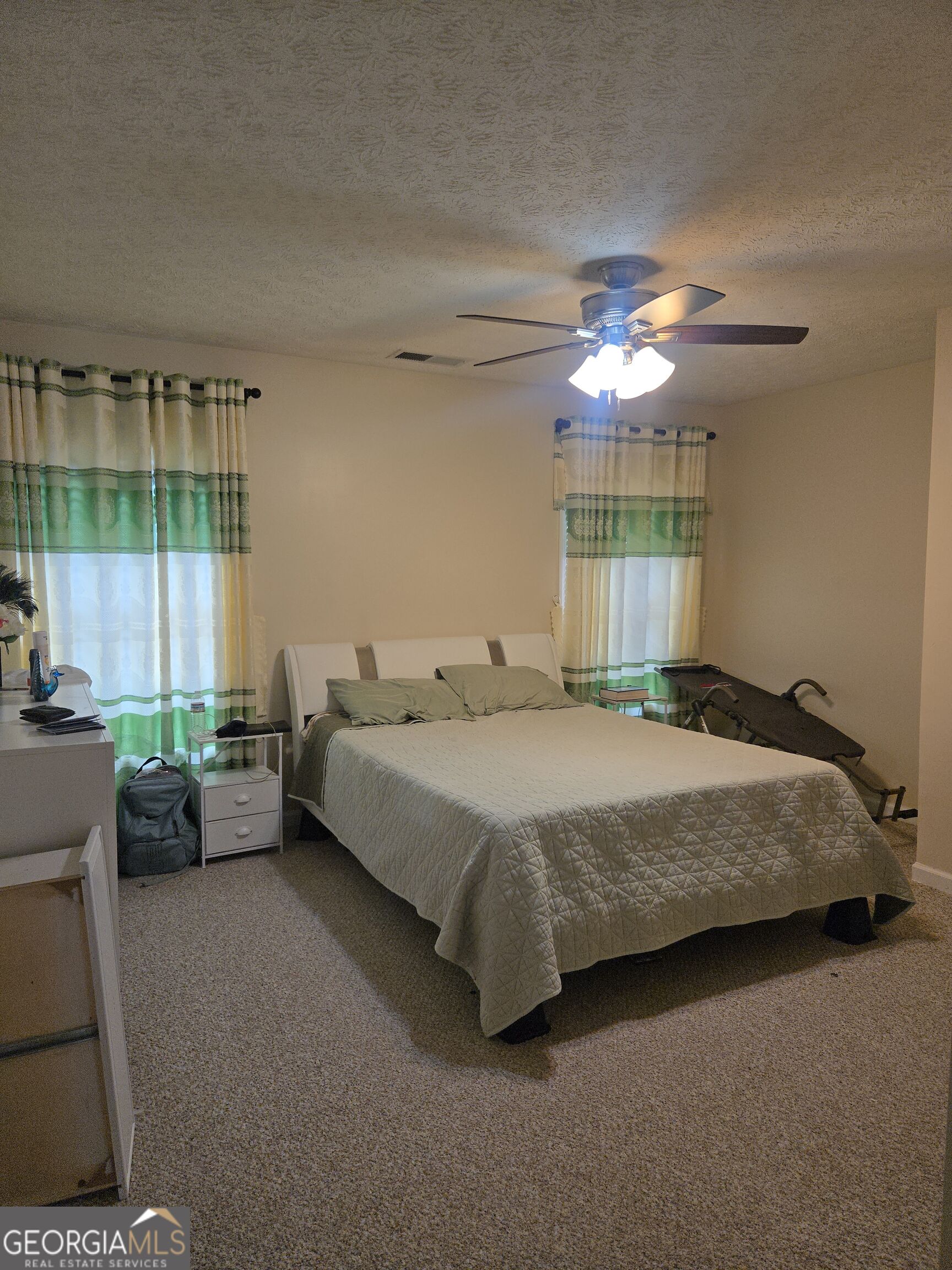 2306 Greenside Drive Property Photo 11