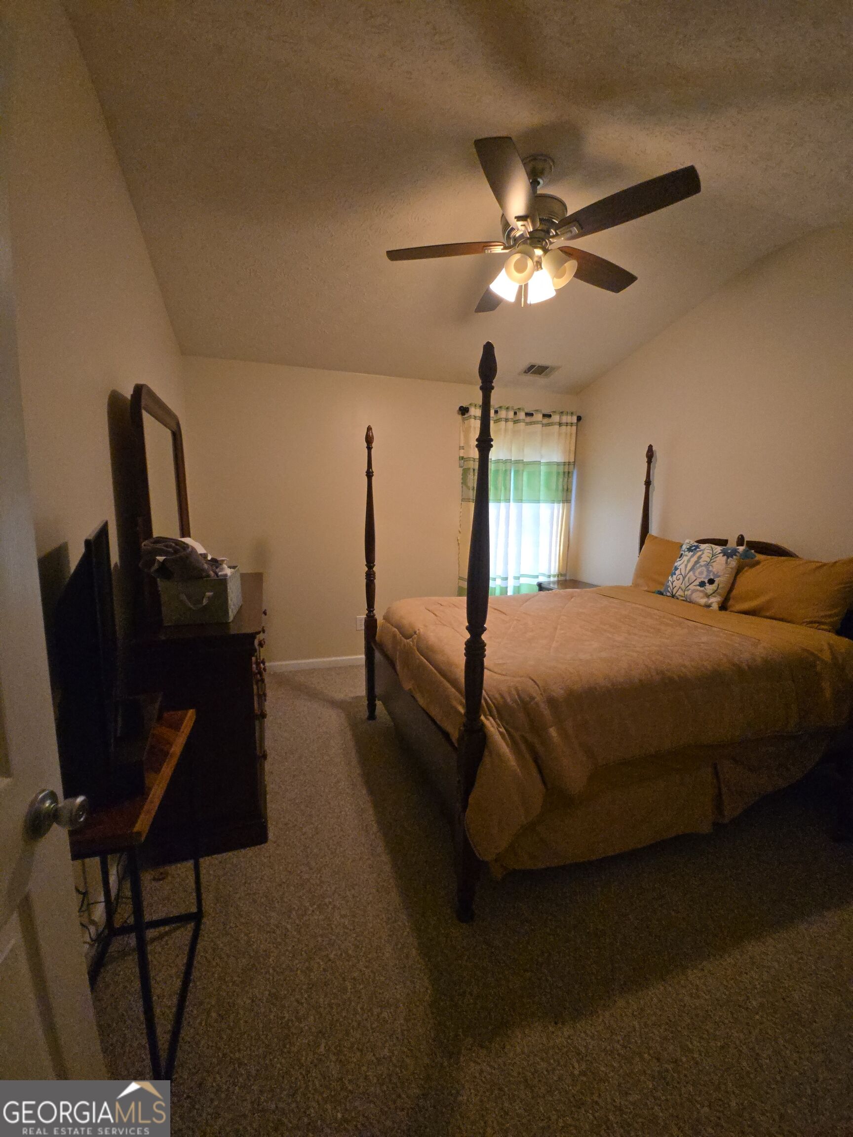 2306 Greenside Drive Property Photo 12