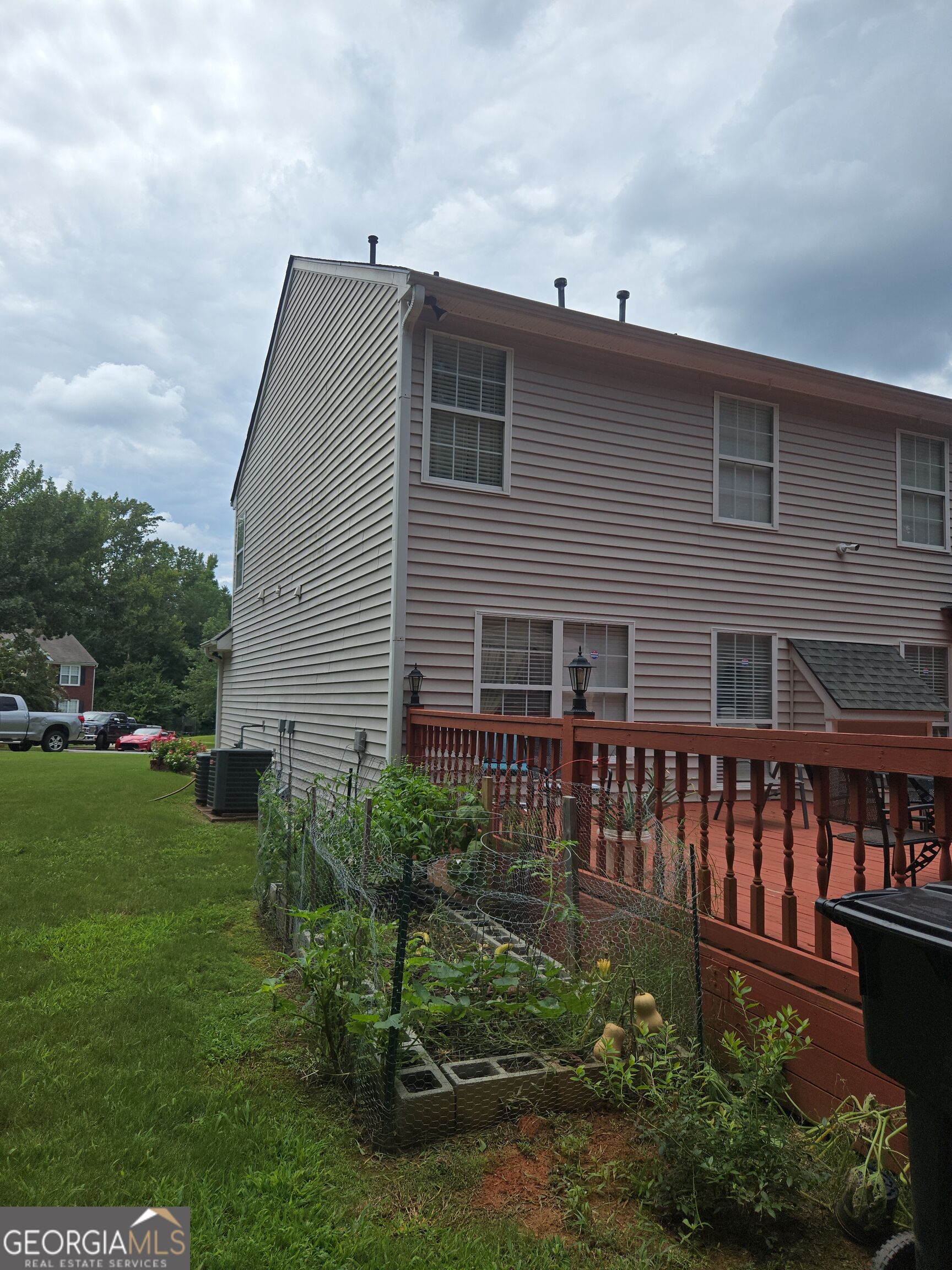 2306 Greenside Drive Property Photo 35