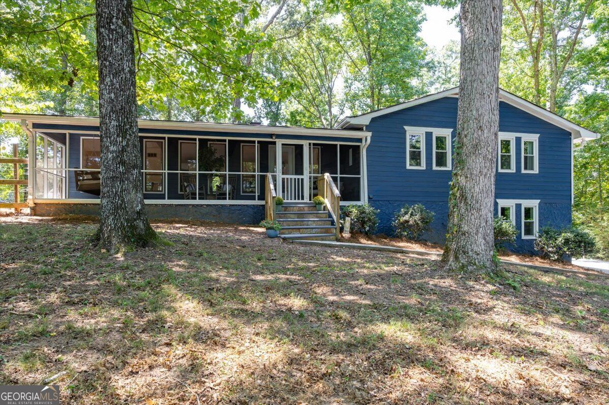 1055 Acworth Due West Road Nw Property Photo 1