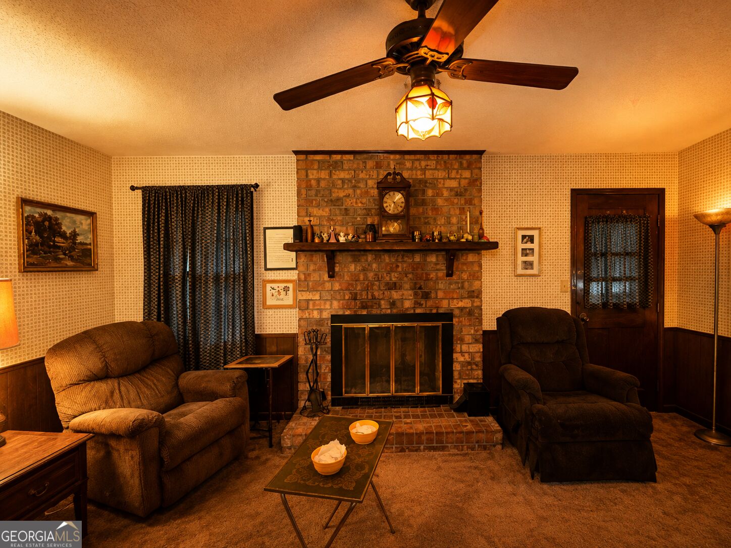 25 Montre Circle Se Property Photo 12