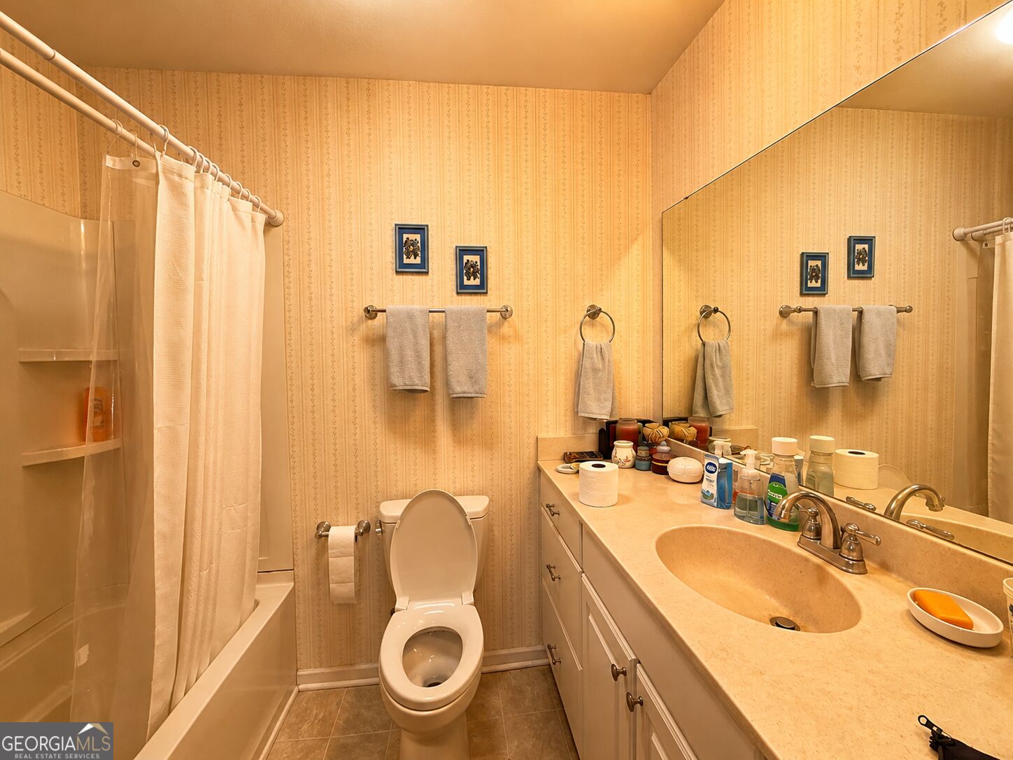 25 Montre Circle Se Property Photo 14