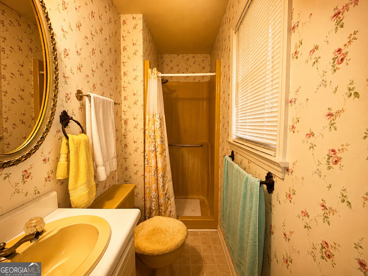 25 Montre Circle Se Property Photo 17
