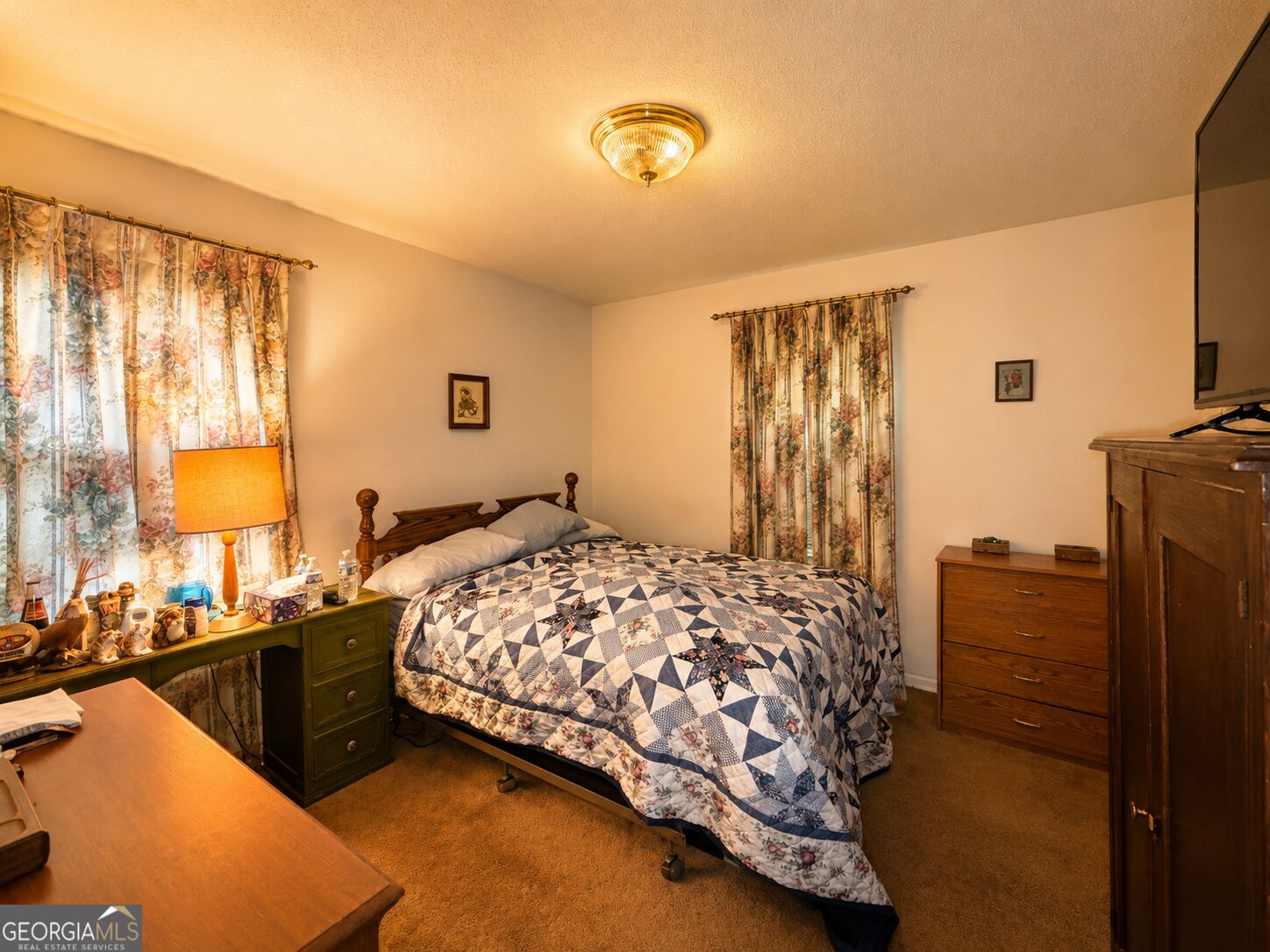 25 Montre Circle Se Property Photo 18