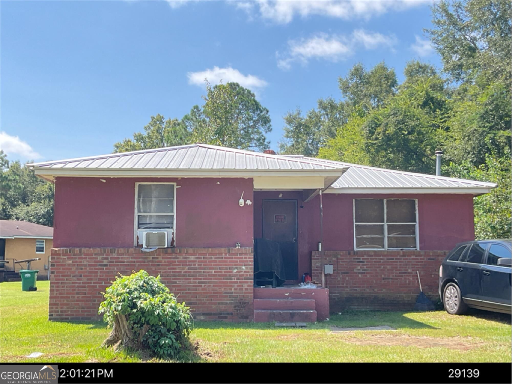 502 Willard Avenue Property Photo 1