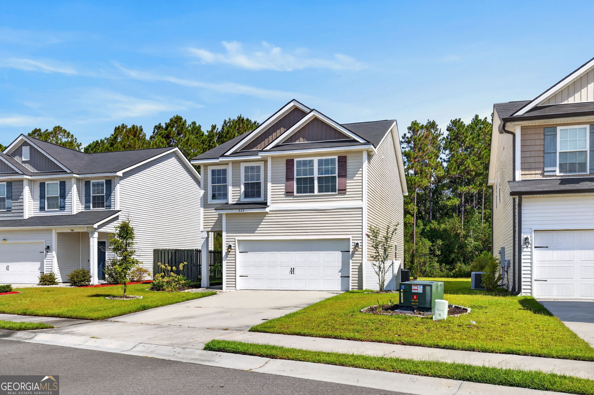 572 Brightleaf Circle Property Photo 4