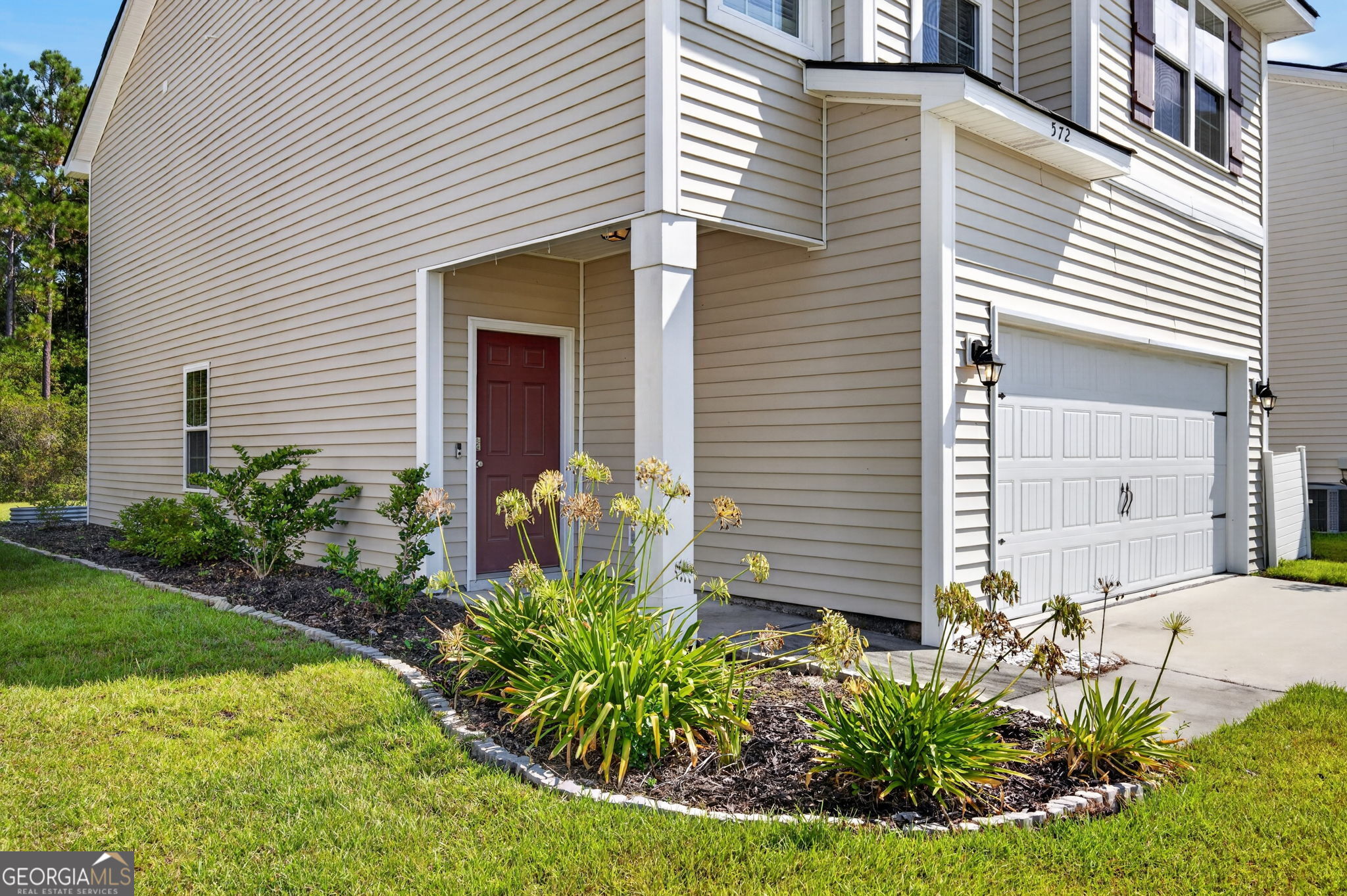 572 Brightleaf Circle Property Photo 6