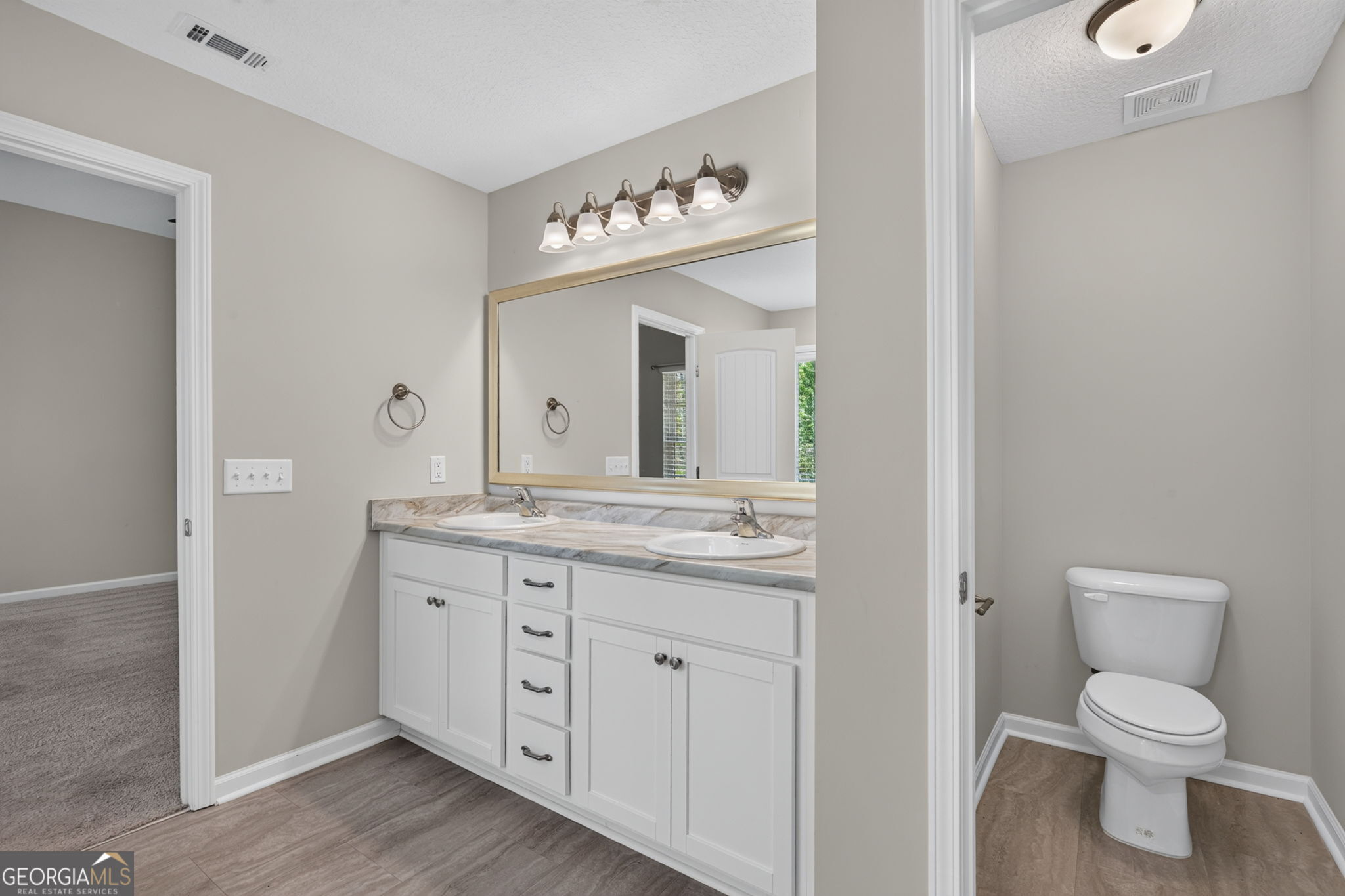 572 Brightleaf Circle Property Photo 37