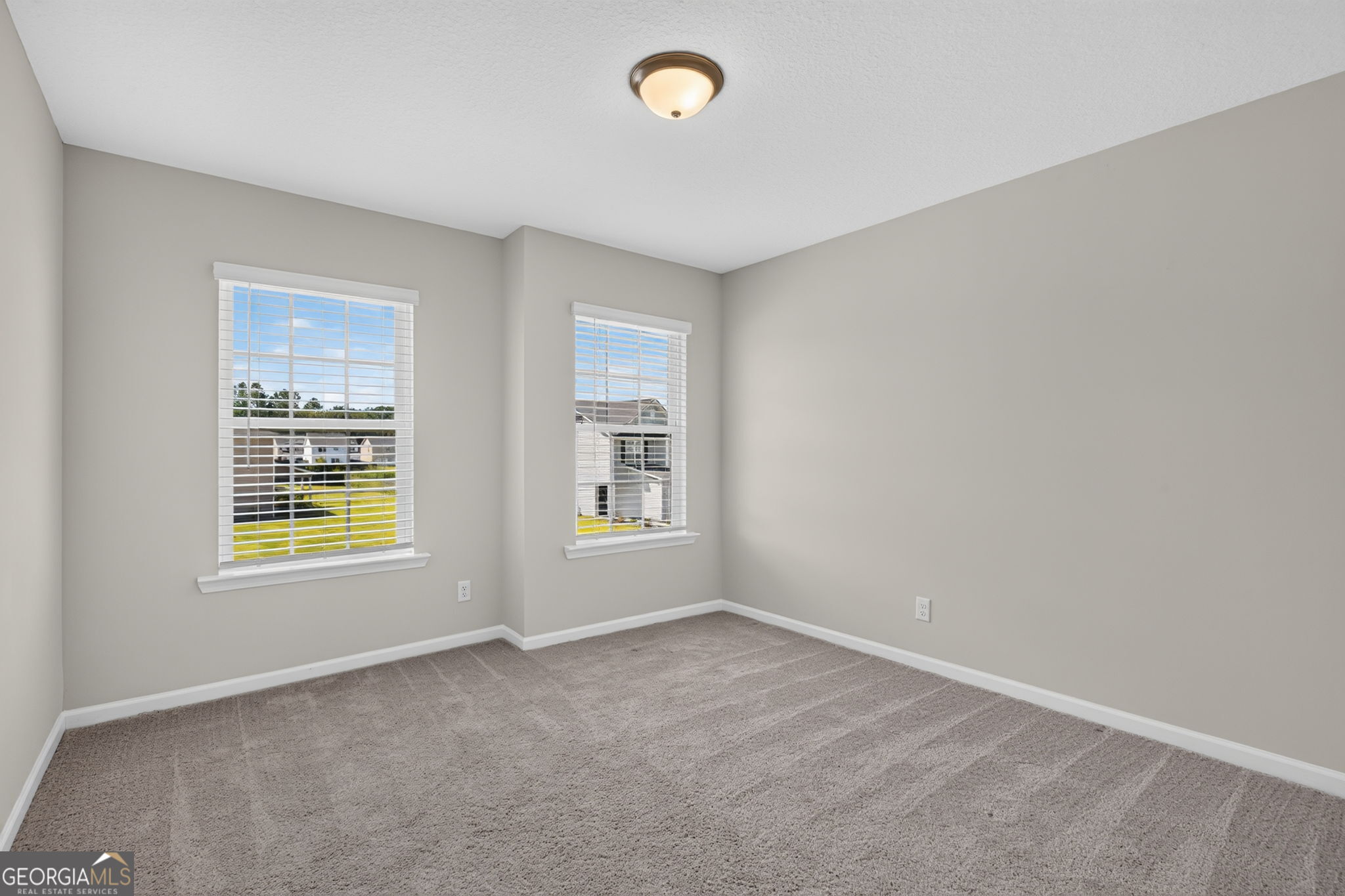 572 Brightleaf Circle Property Photo 39
