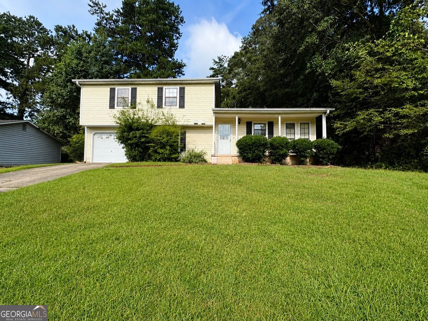 7571 Kevin Place Property Photo 1