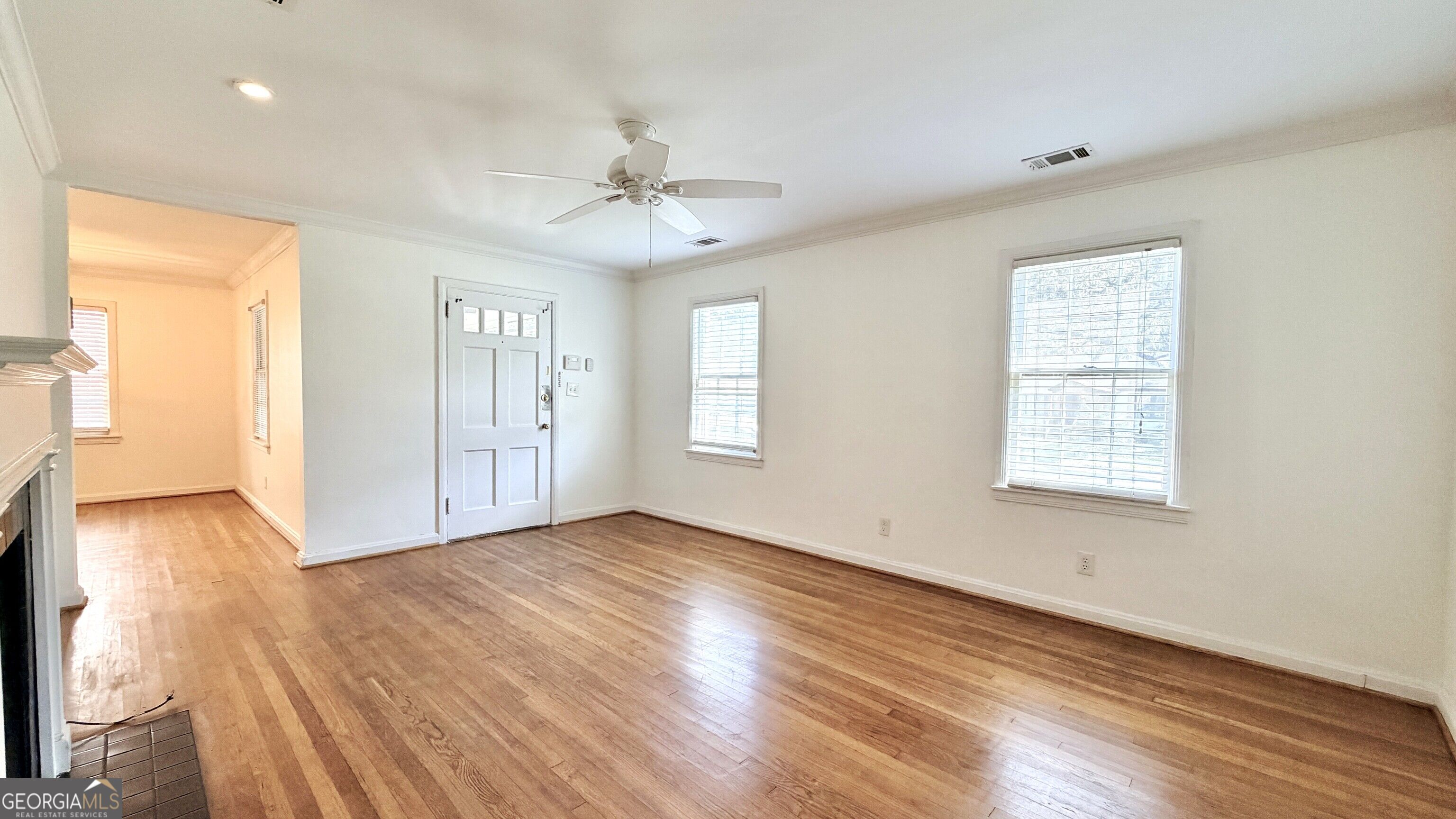 463 Lynnhaven Drive Sw Property Photo 4