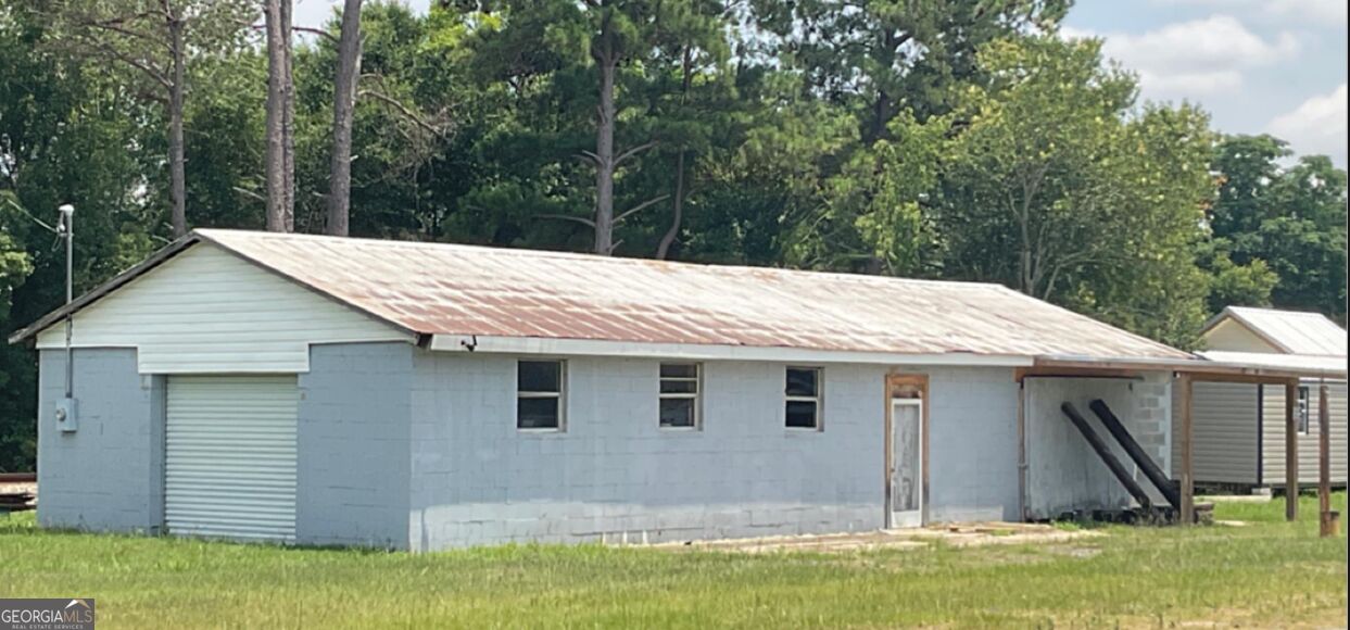 4131 S Us Hwy41 Property Photo 1