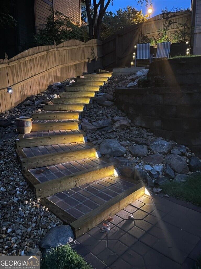 127 Stargaze Ridge Property Photo 27