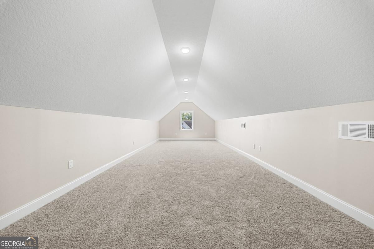 7 Honeysuckle Drive Property Photo 5