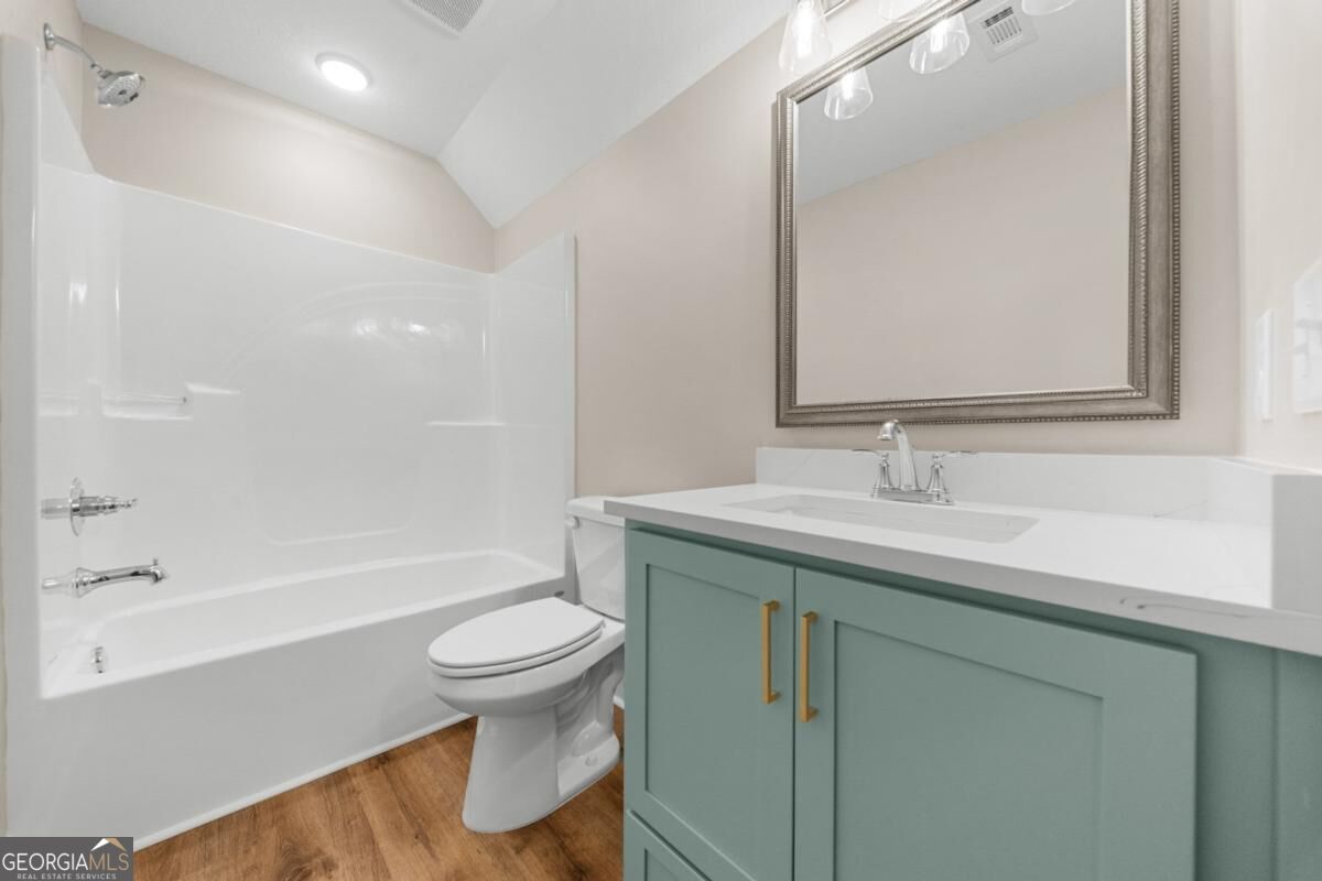 7 Honeysuckle Drive Property Photo 20
