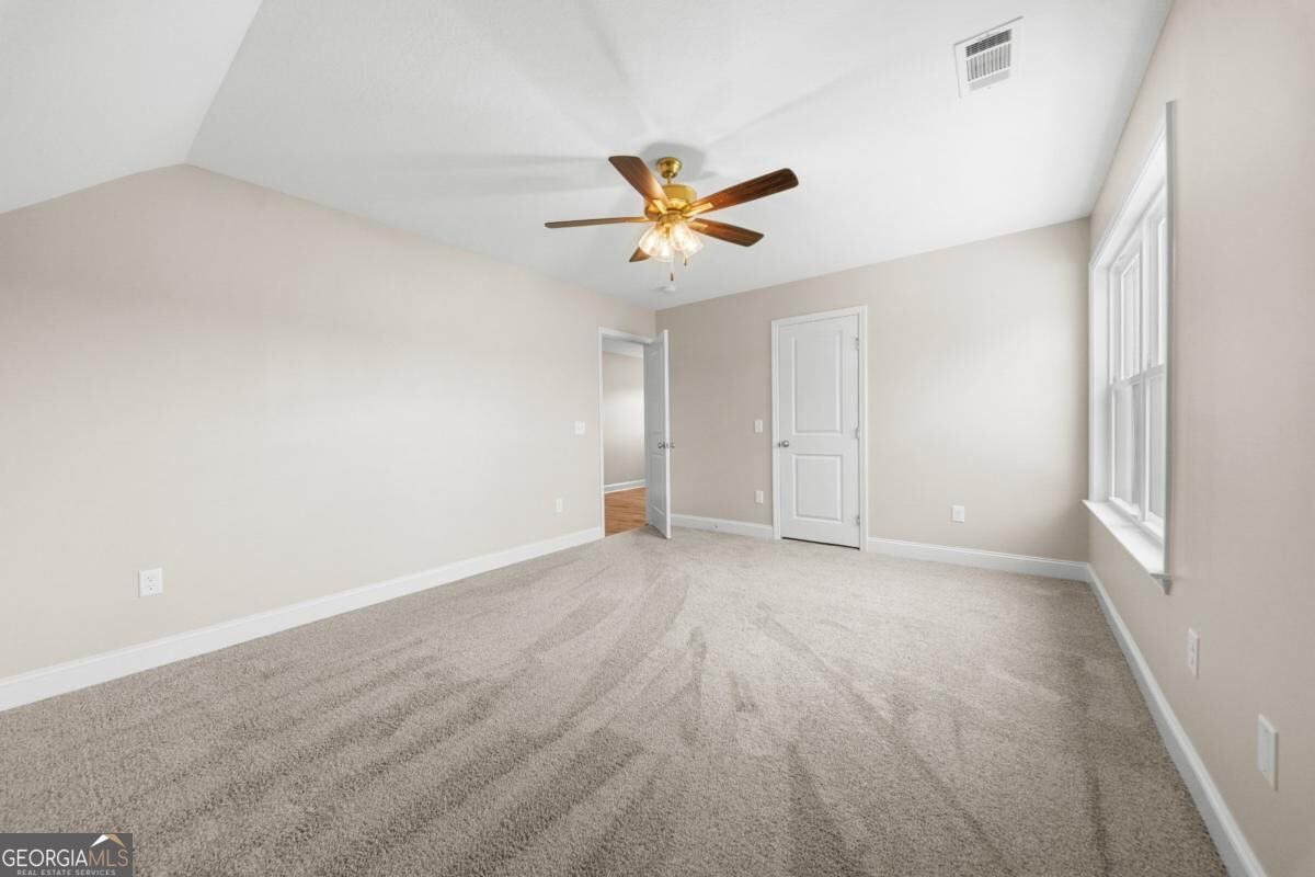 7 Honeysuckle Drive Property Photo 23
