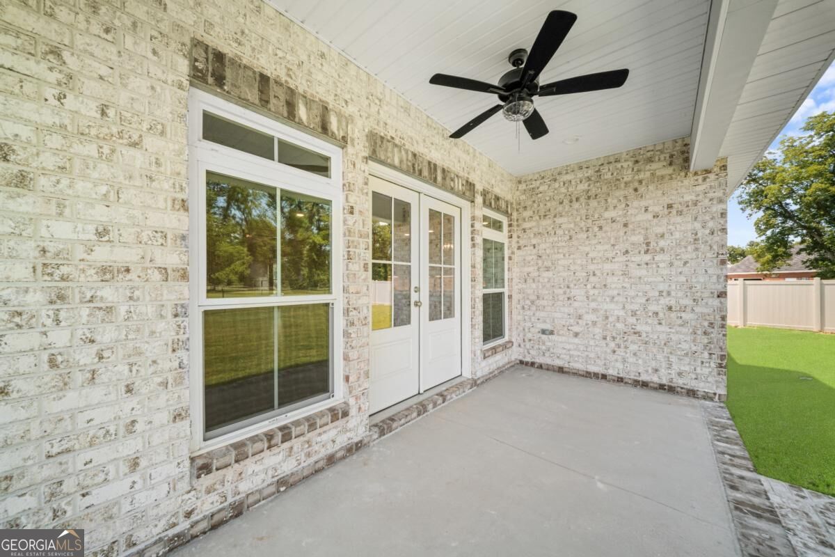 7 Honeysuckle Drive Property Photo 26