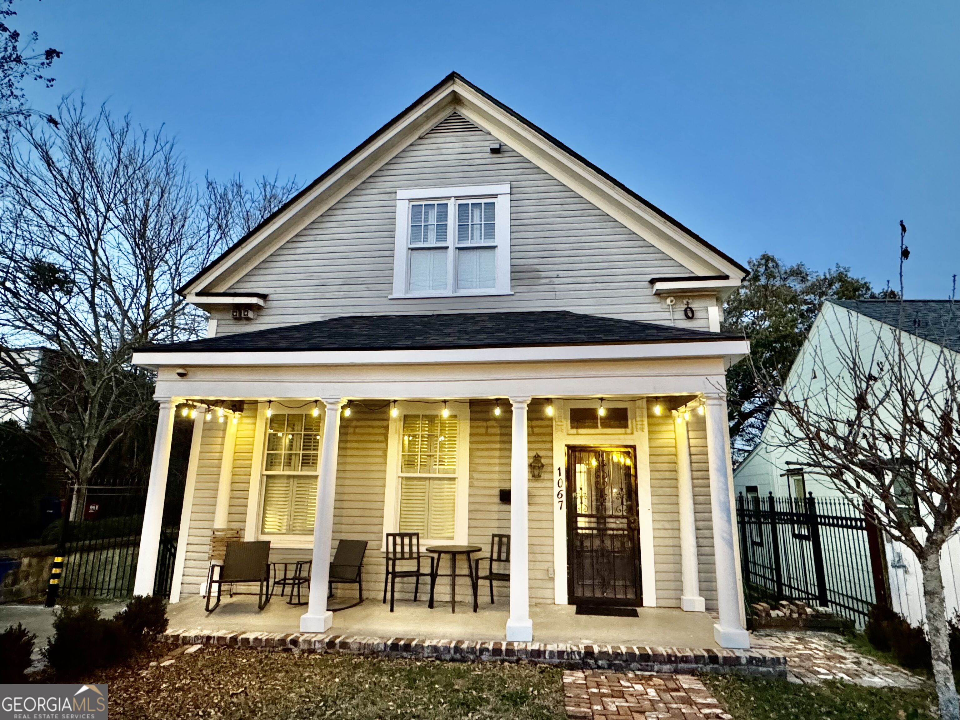 1067 Washington Avenue Property Photo 22