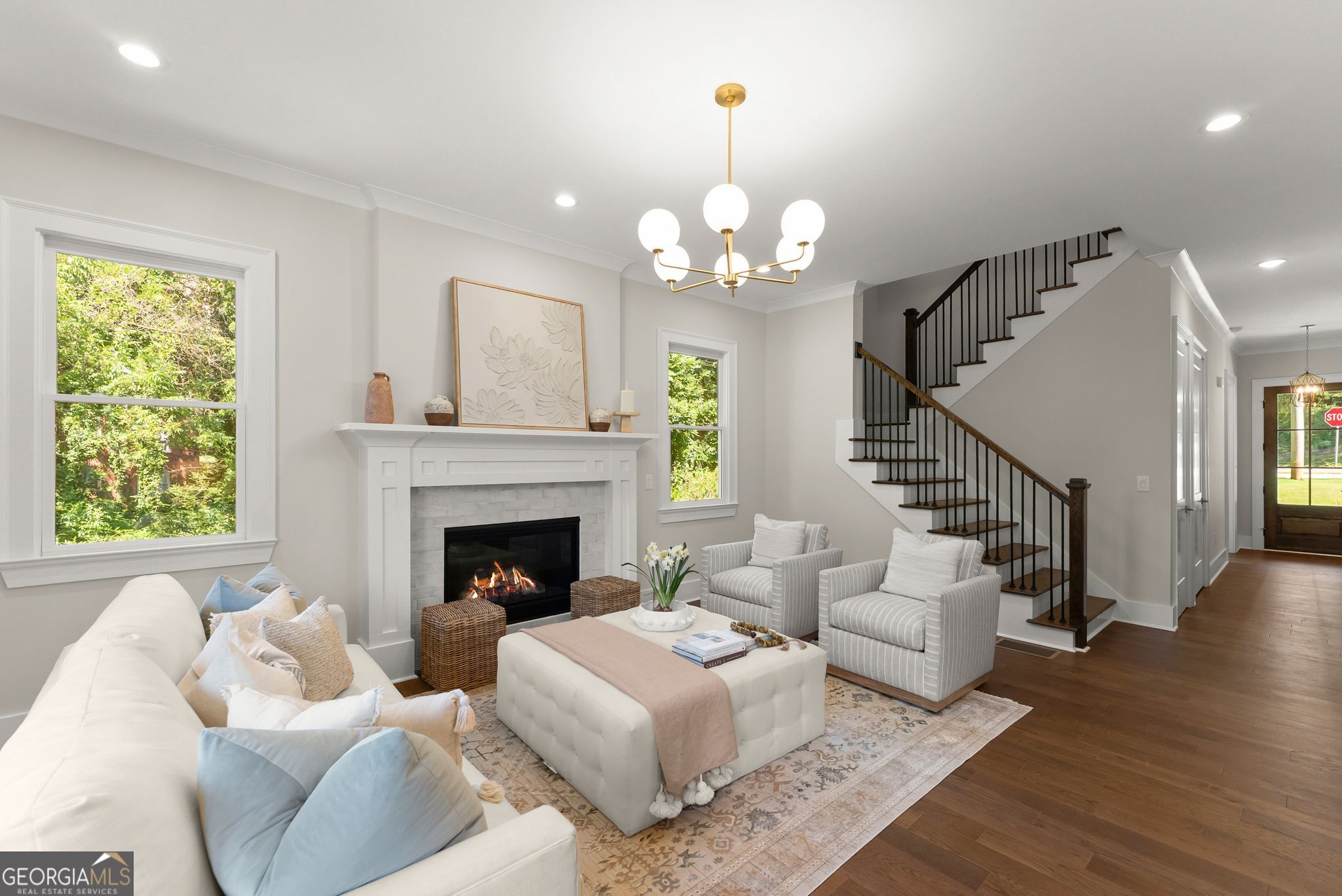 1053 Riverside Drive Property Photo 11