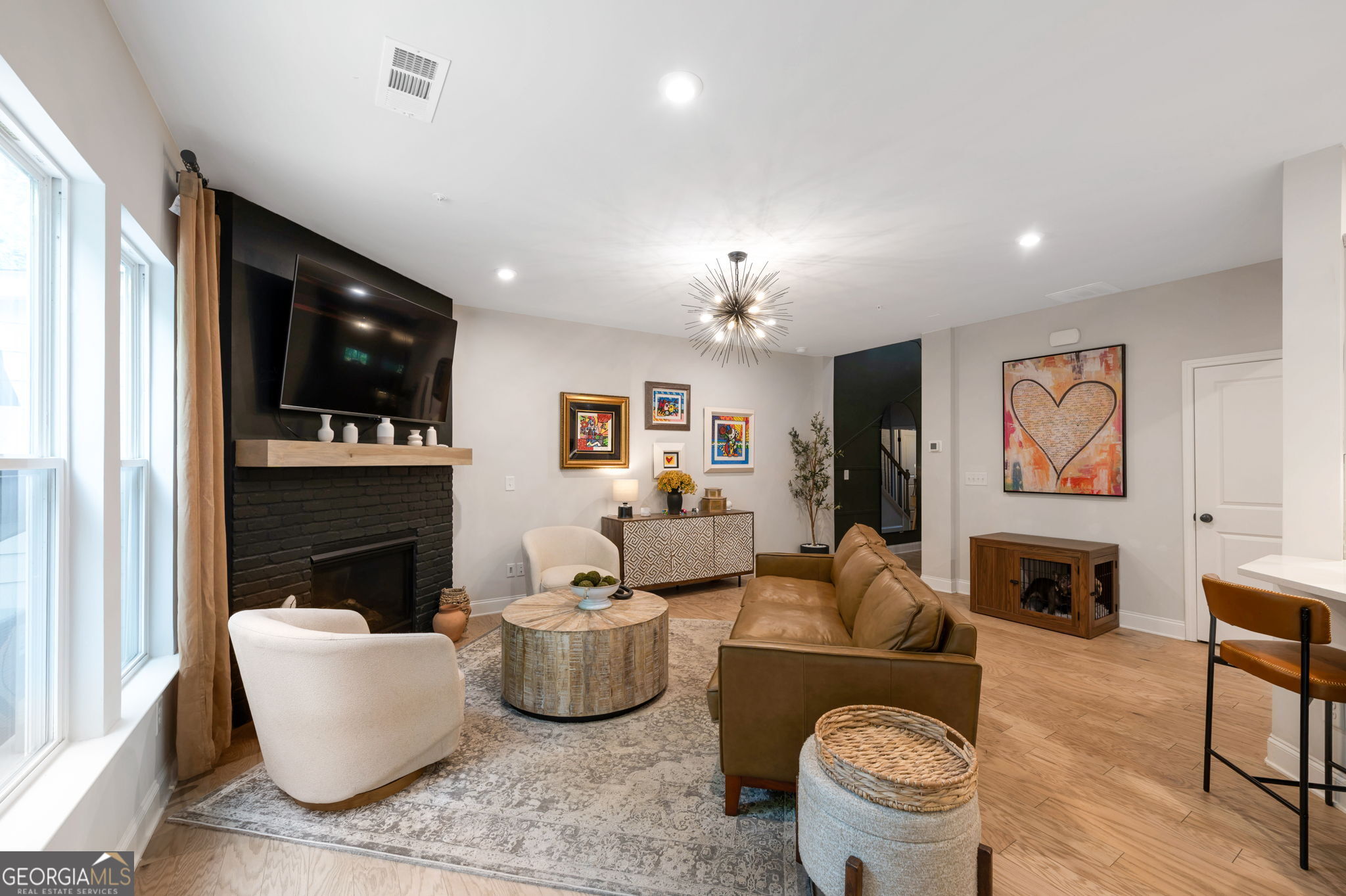 517 Garvin Drive Property Photo 4