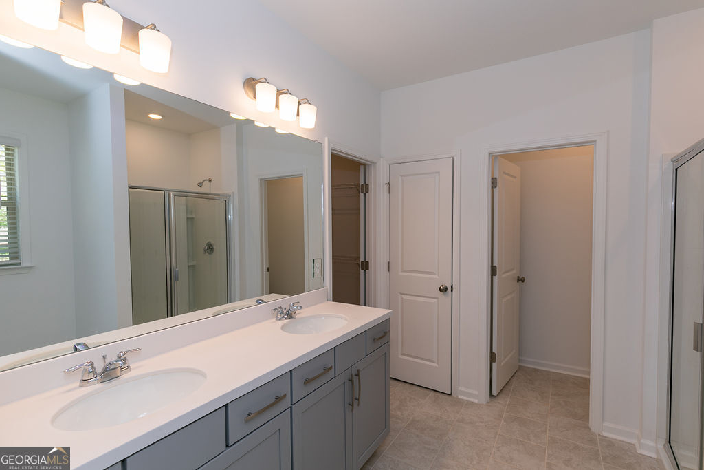 2186 Derrick Drive Property Photo 19