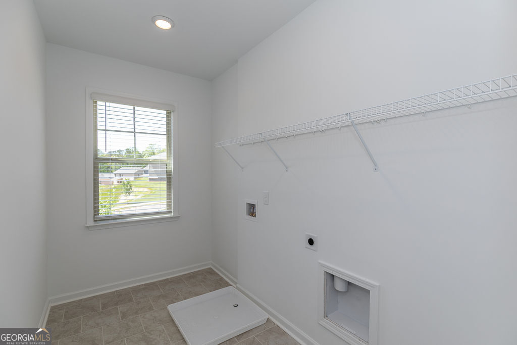 2186 Derrick Drive Property Photo 31