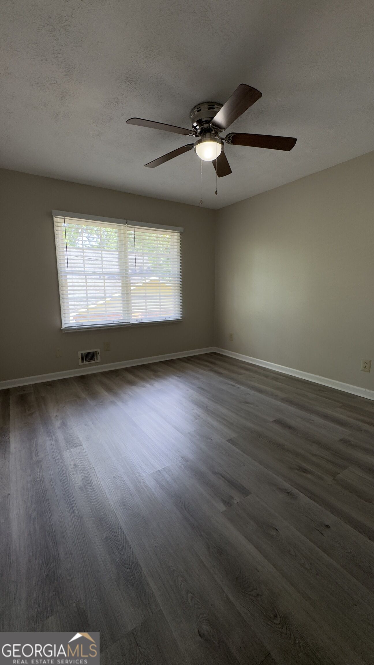 1050 Forest Heights Road Property Photo 20