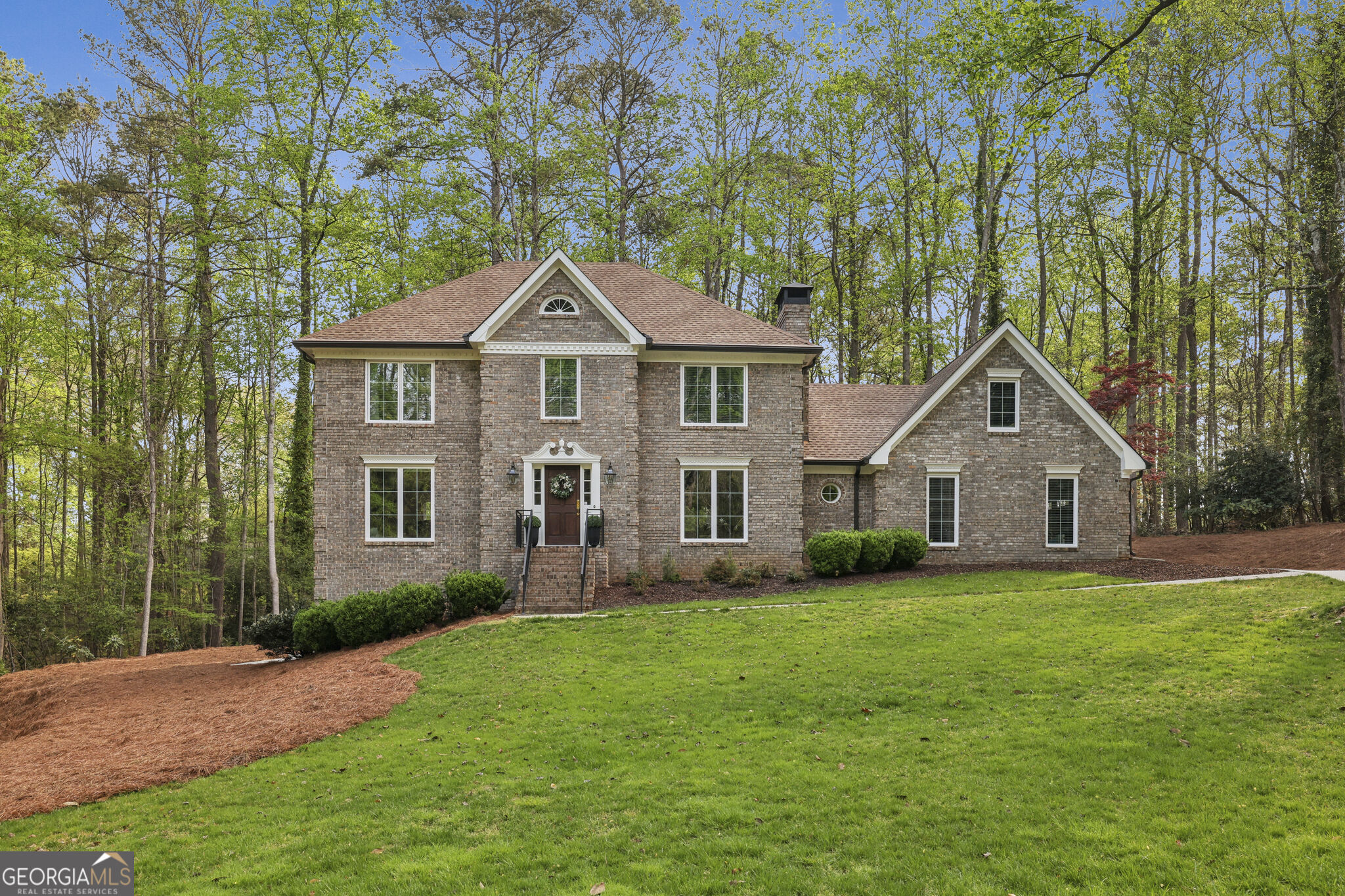 8025 River Circle Property Photo 1