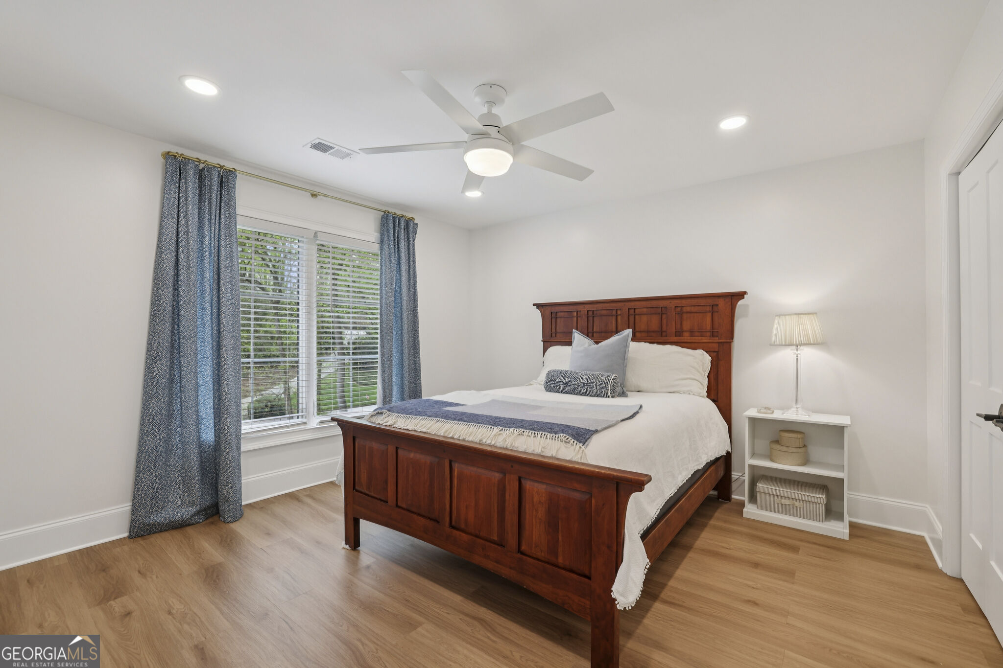 8025 River Circle Property Photo 16